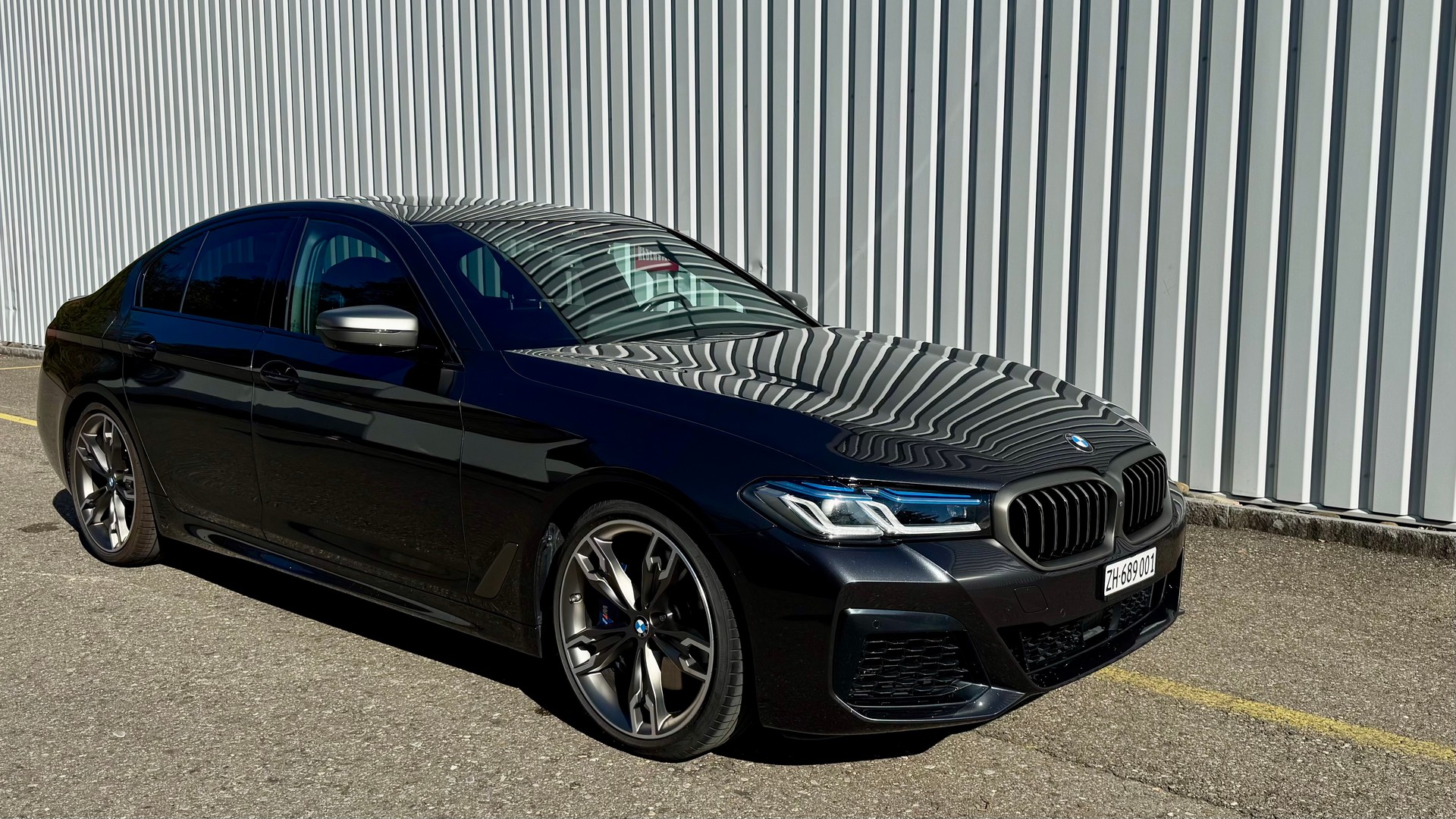 BMW M550i xDrive SAG