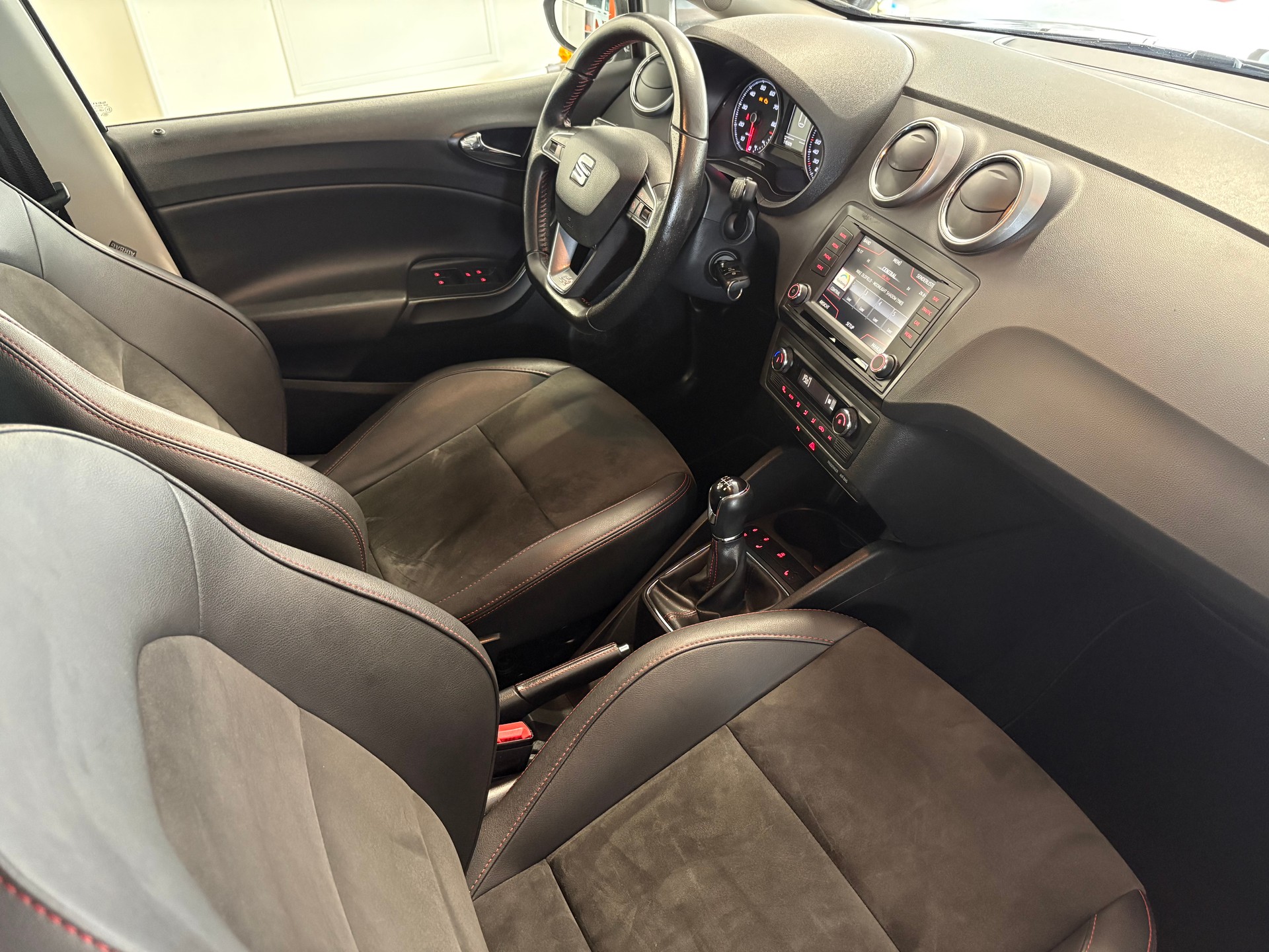 SEAT Ibiza 1.0 EcoTSI FR-image-9