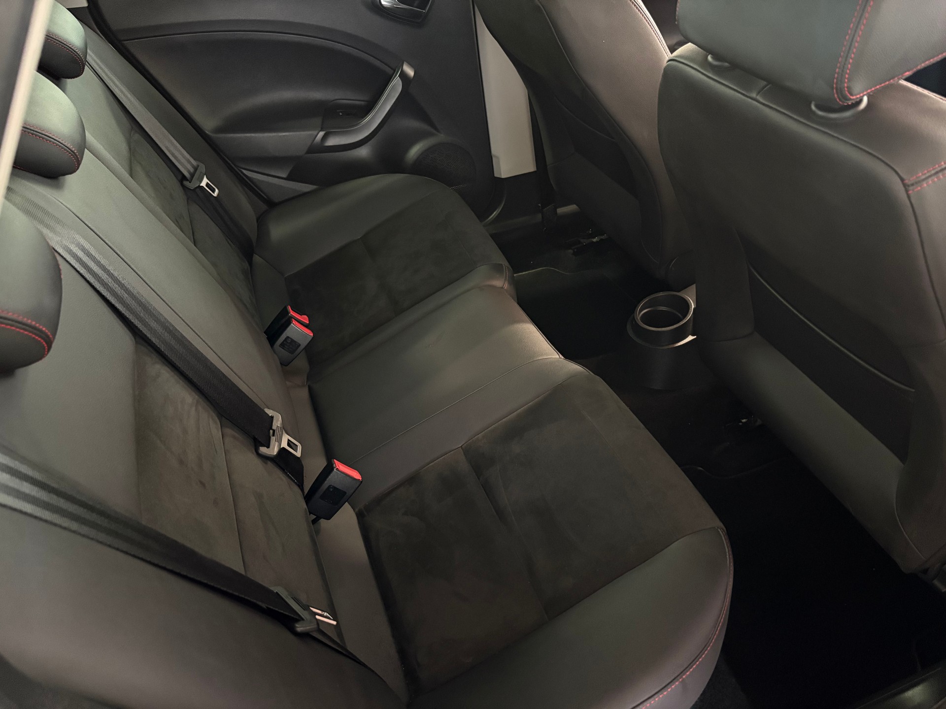 SEAT Ibiza 1.0 EcoTSI FR-image-10