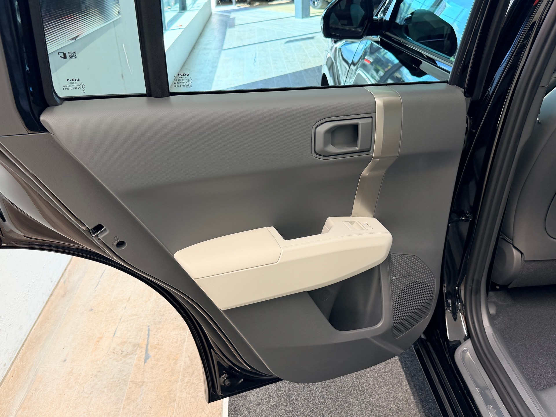 KIA EV3 81,4 kWh GT Line 4x4-image-21