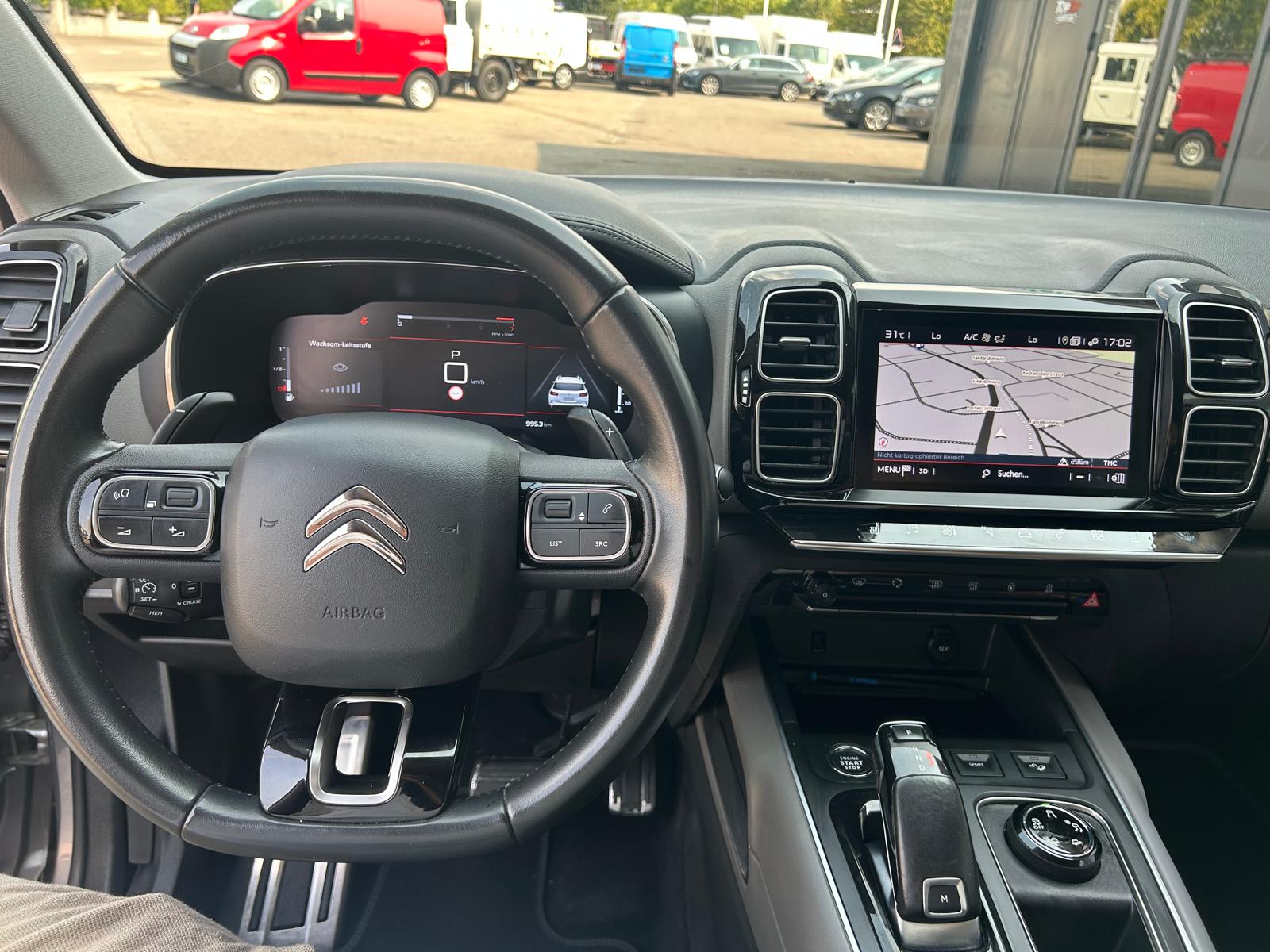 CITROEN C5 Aircross 1.5 BlueHD Shine EAT8-image-16