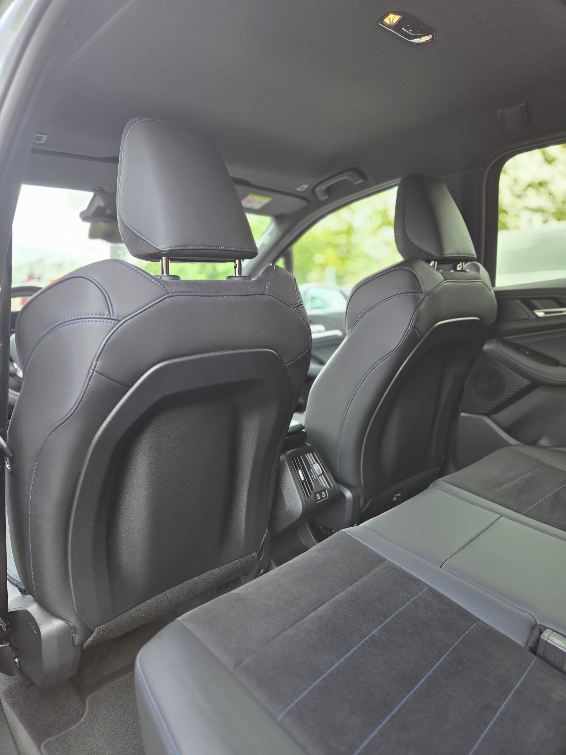 BMW 118d Steptronic M Sport-image-8