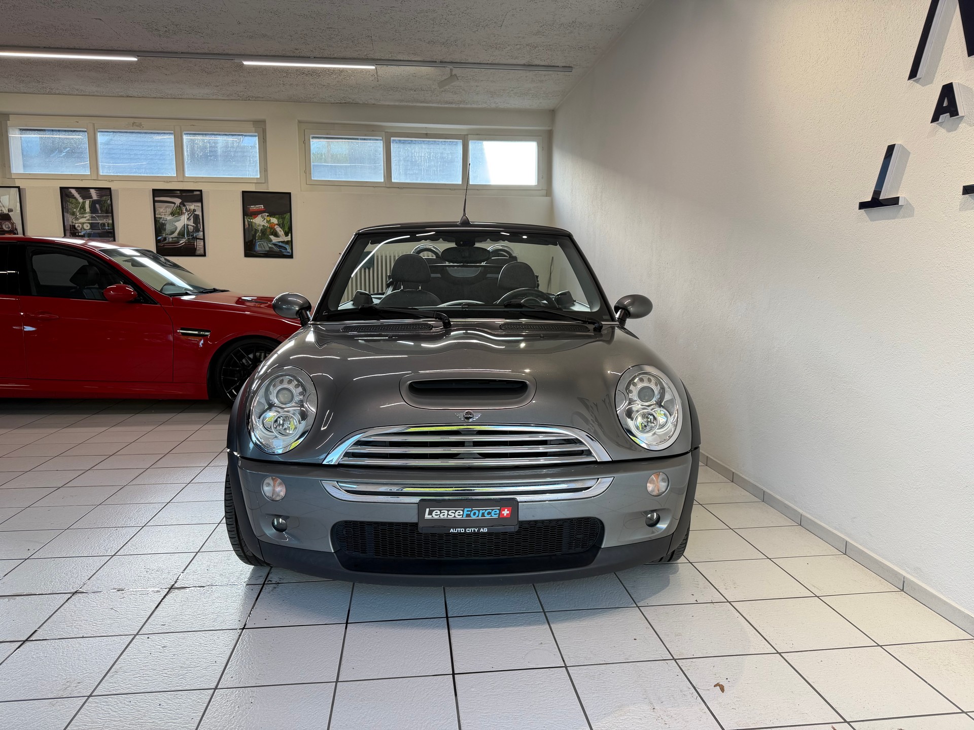 MINI Cooper S Cabriolet-image-5