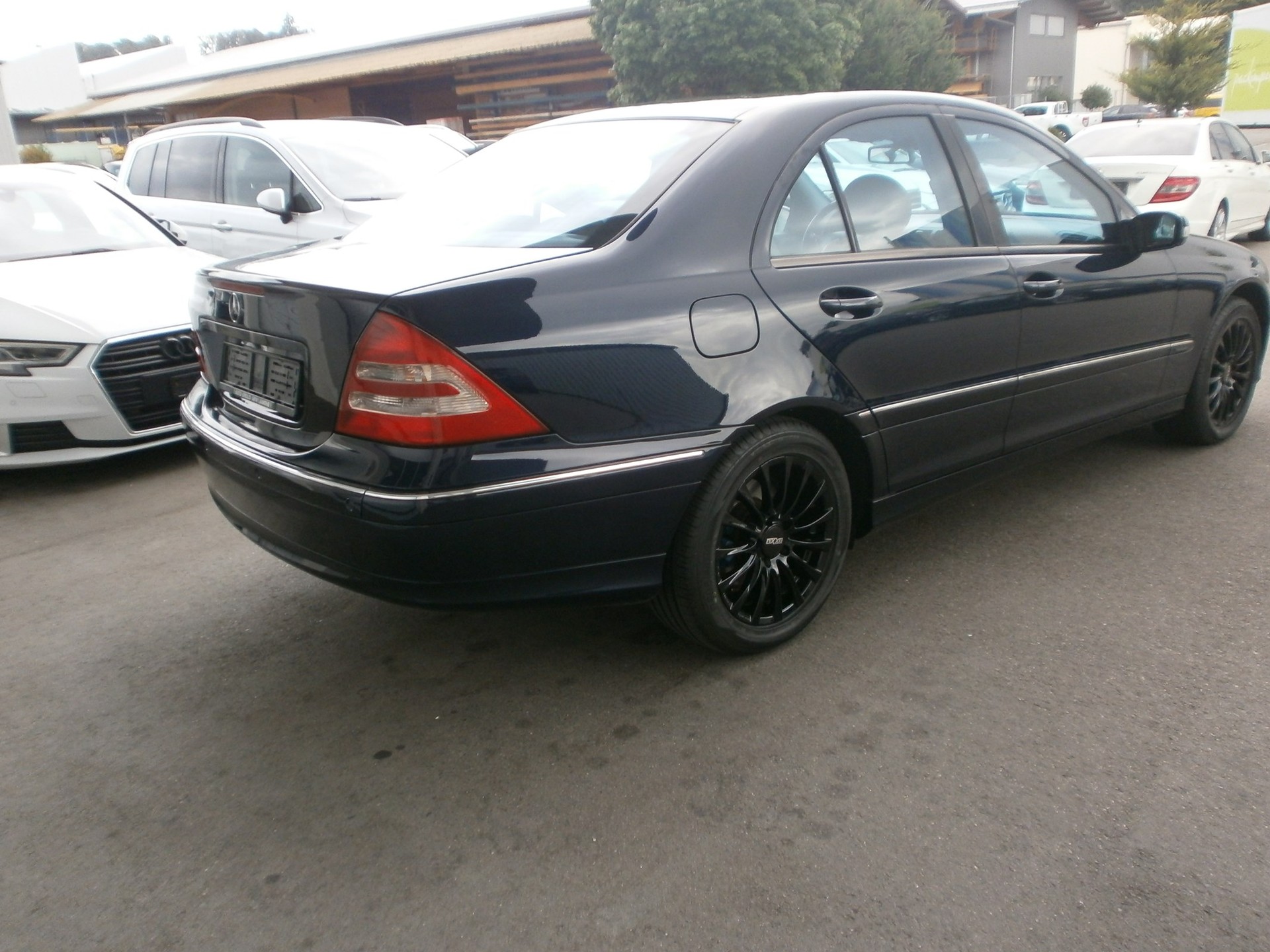MERCEDES-BENZ C 270 CDI Avantgarde-image-5