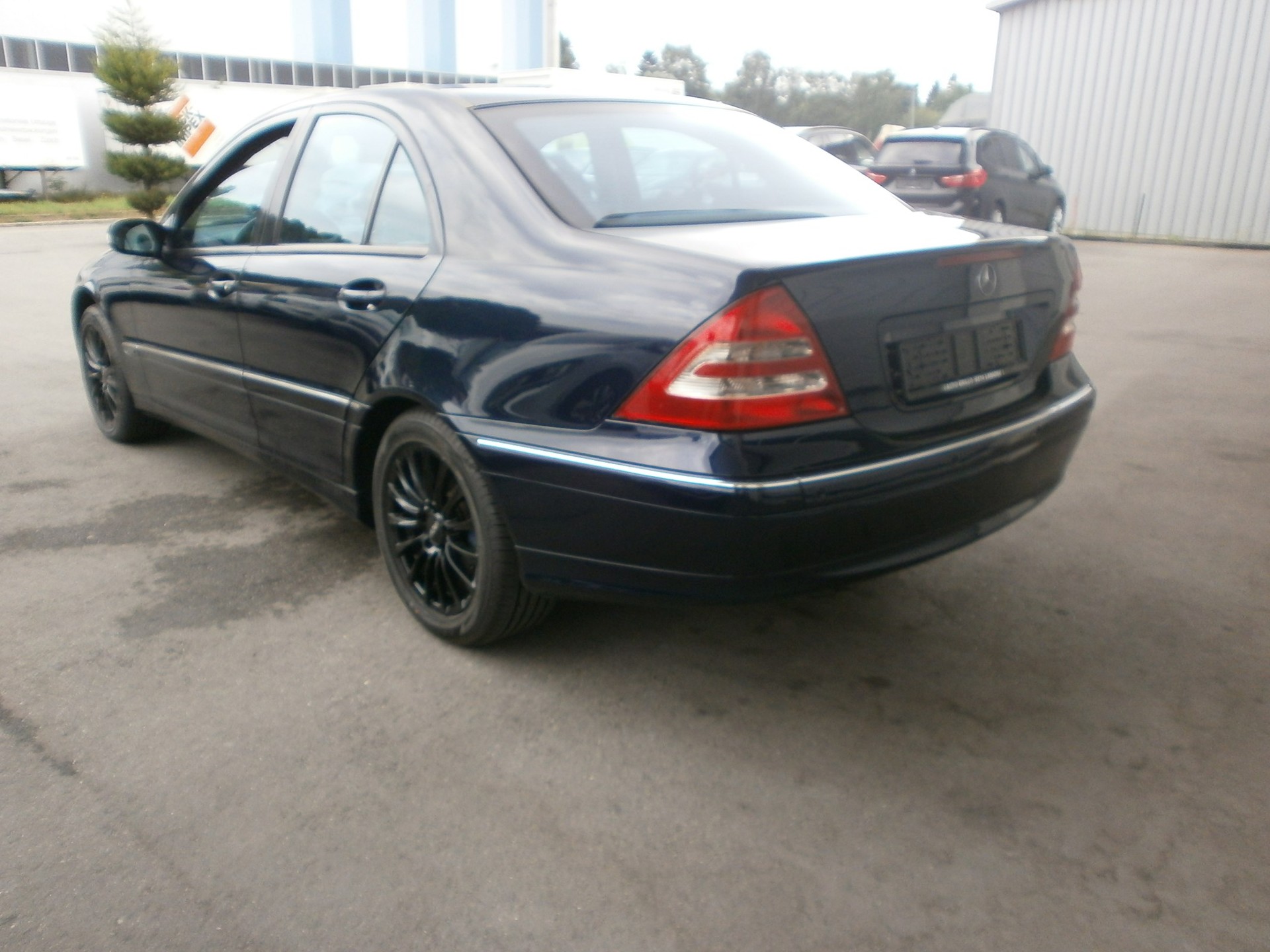 MERCEDES-BENZ C 270 CDI Avantgarde-image-6