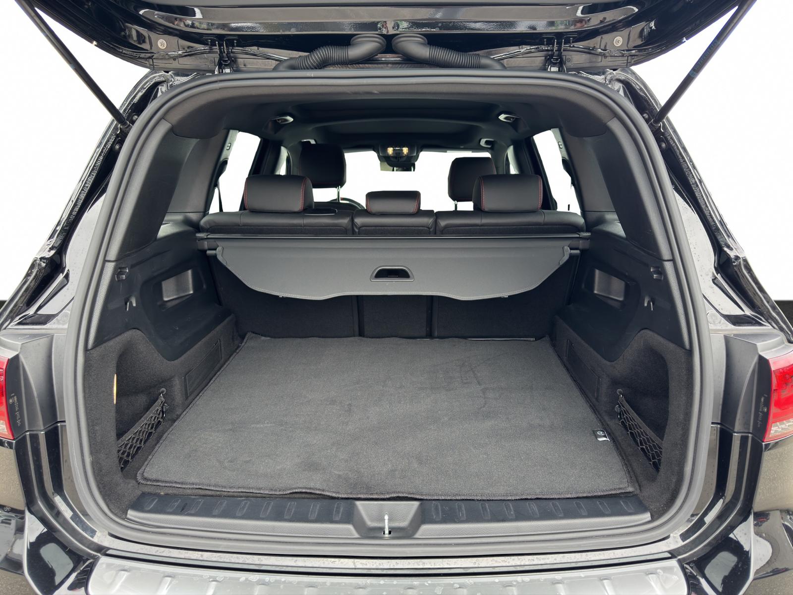 MERCEDES-BENZ GLB AMG 35 4Matic 8G-Tronic-image-11