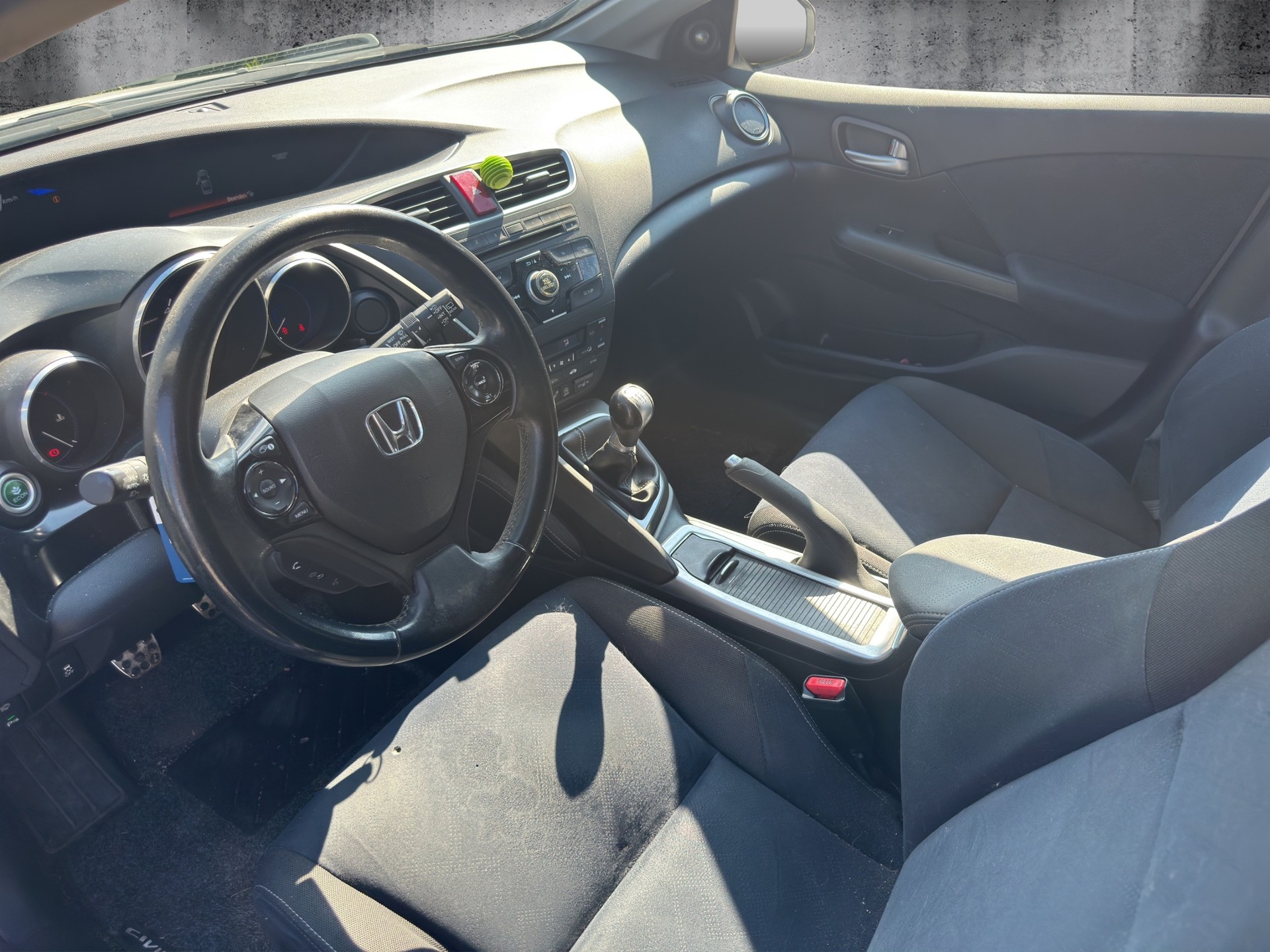 HONDA Civic Tourer 1.6 i-DTEC Sport-image-9
