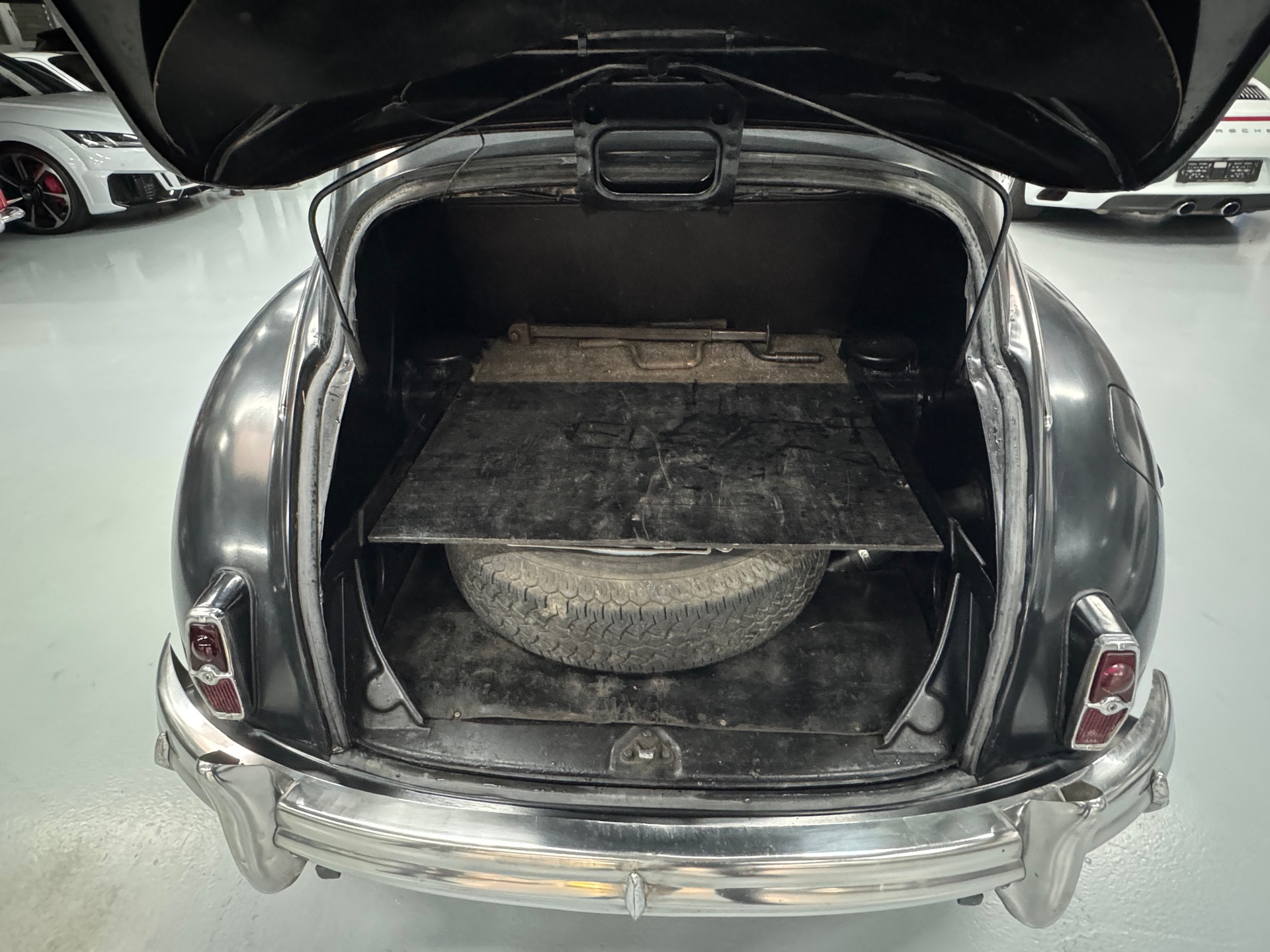 PEUGEOT 203 C Berline-image-10
