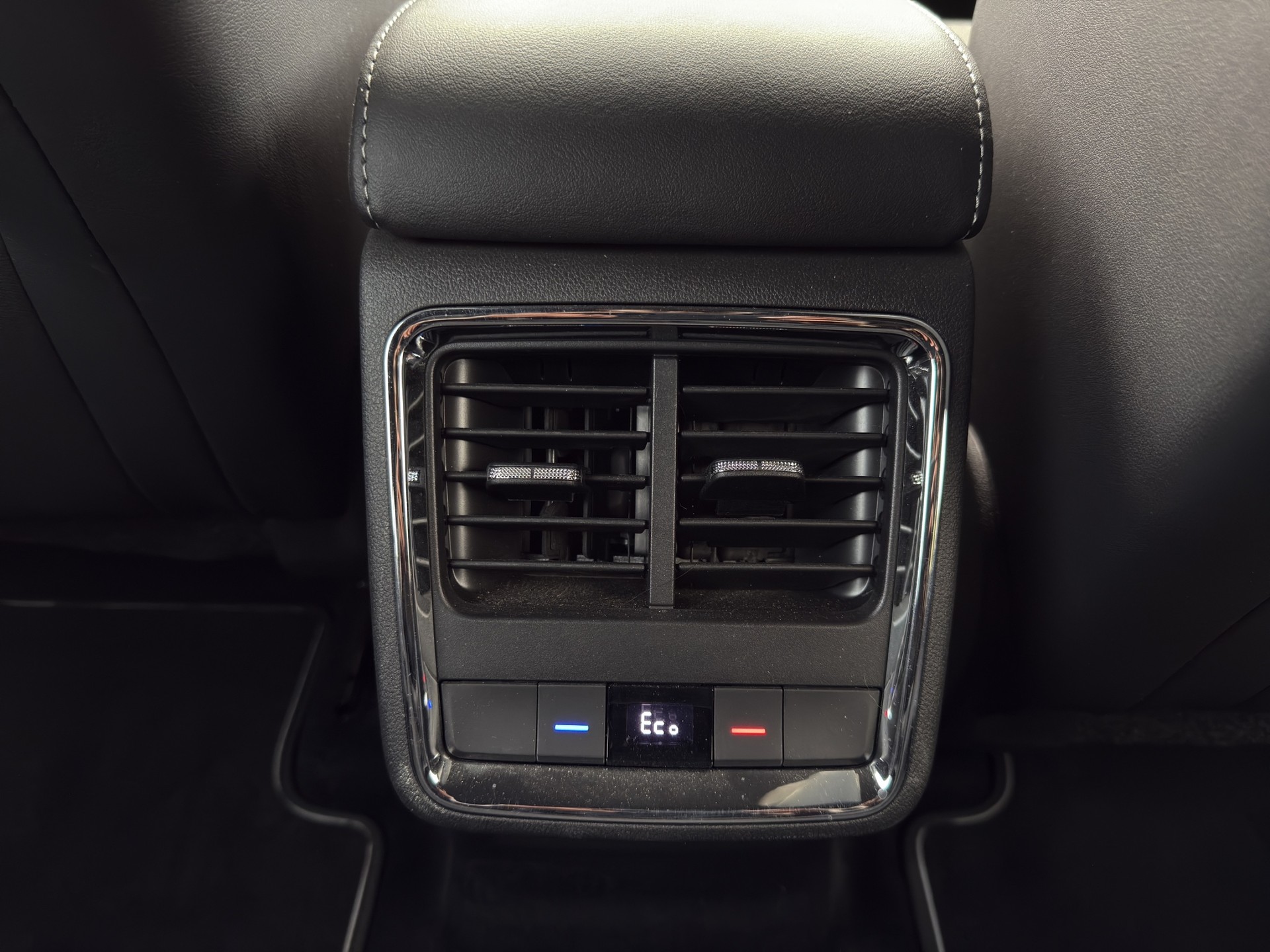SKODA Enyaq iV 60 SportLine-image-15