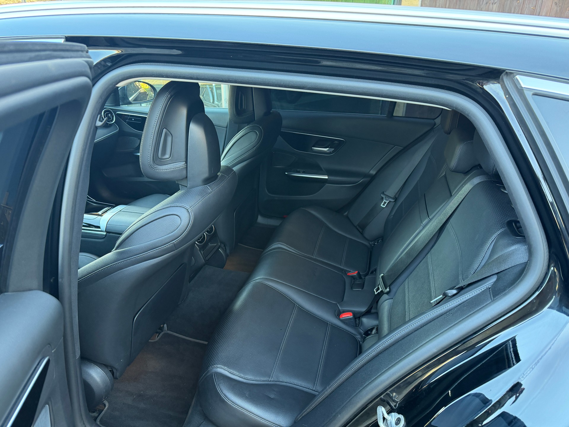 MERCEDES-BENZ C 220 d T 4Matic Swiss Star-image-10
