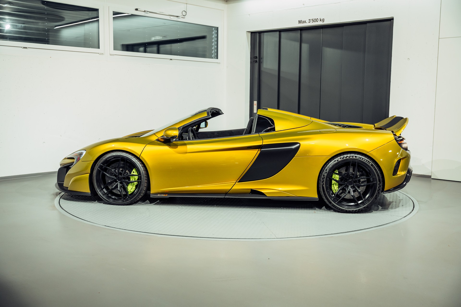 McLAREN 675LT Spider 3.8 V8 SSG-image-11