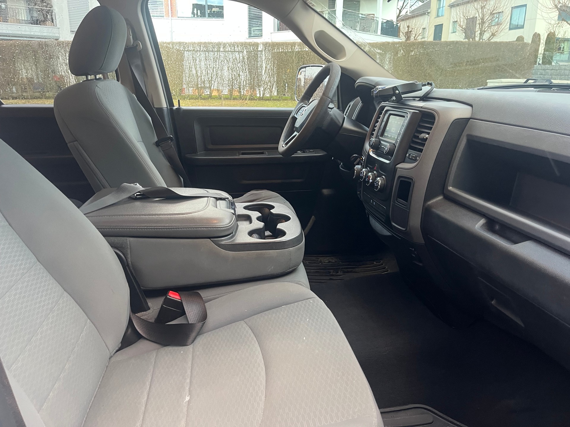 DODGE RAM 1500-image-11