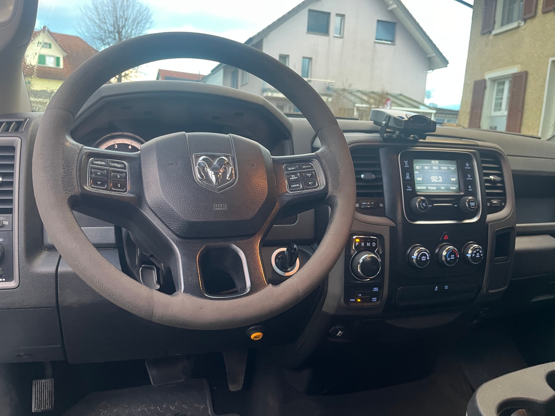 DODGE RAM 1500-image-9