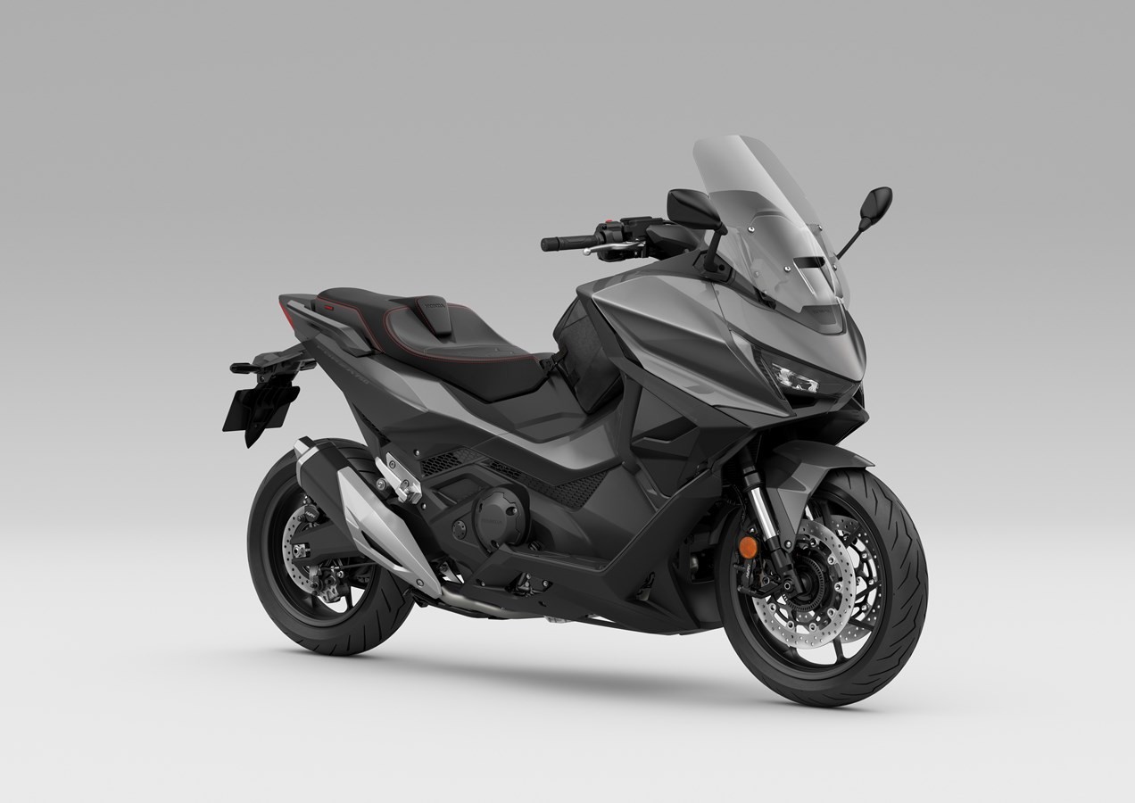 HONDA FORZA 750-image-4
