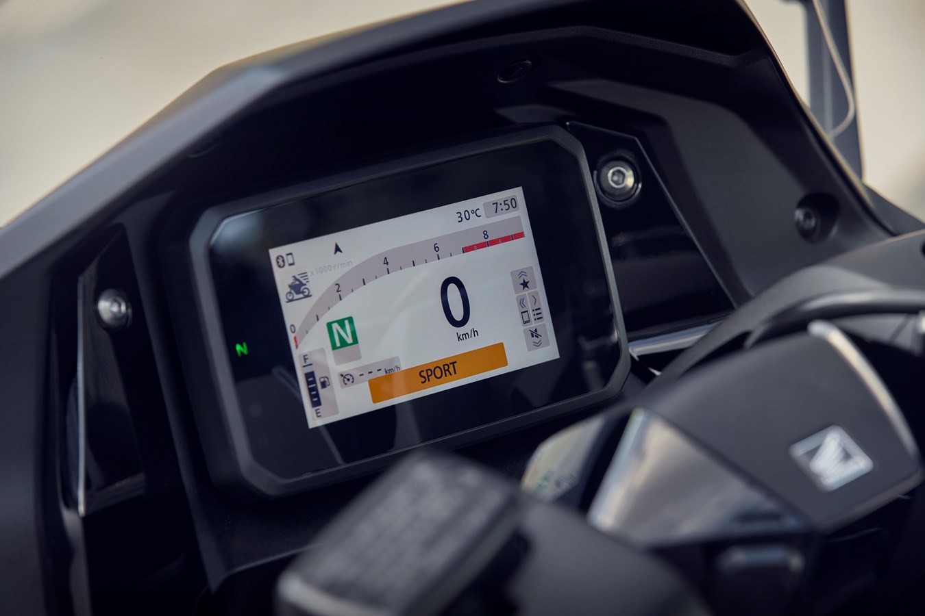 HONDA FORZA 750-image-2