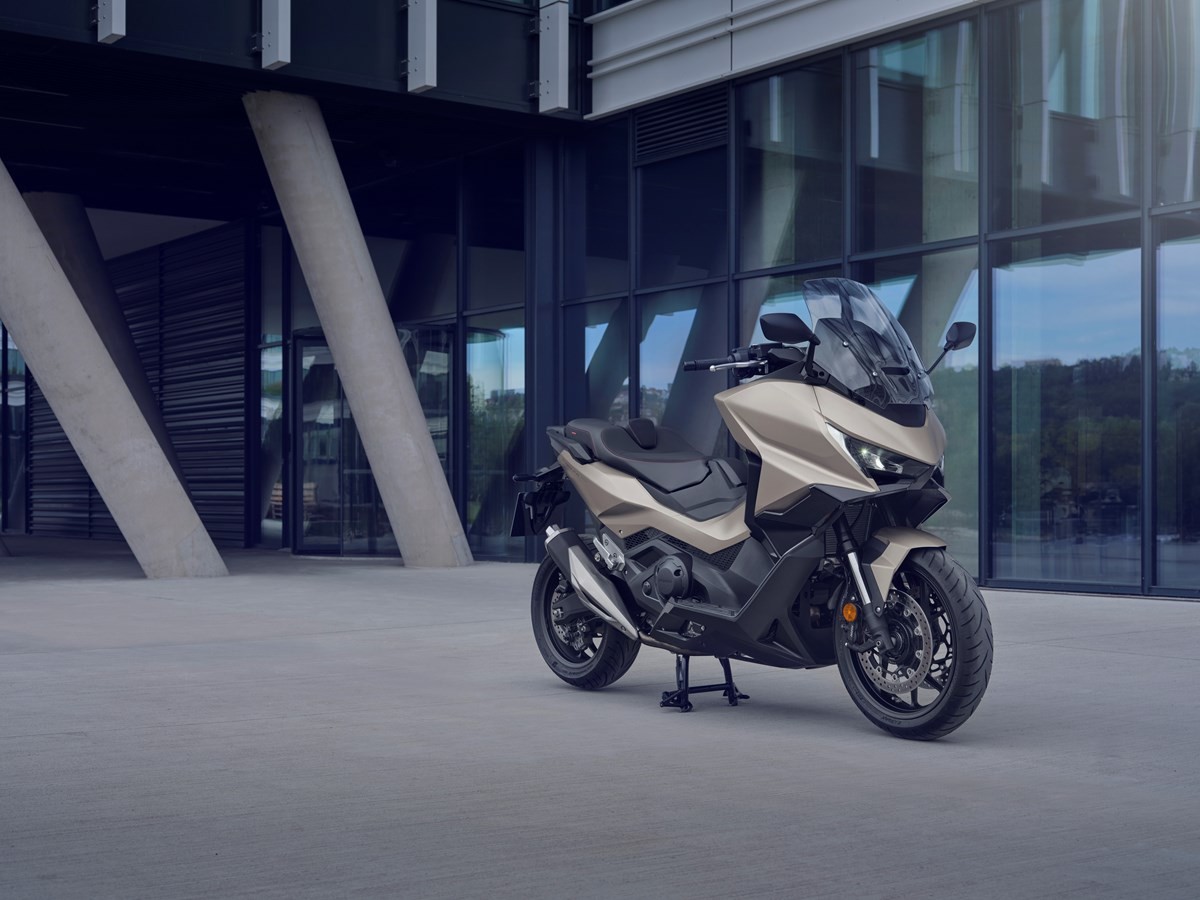 HONDA FORZA 750-image-6