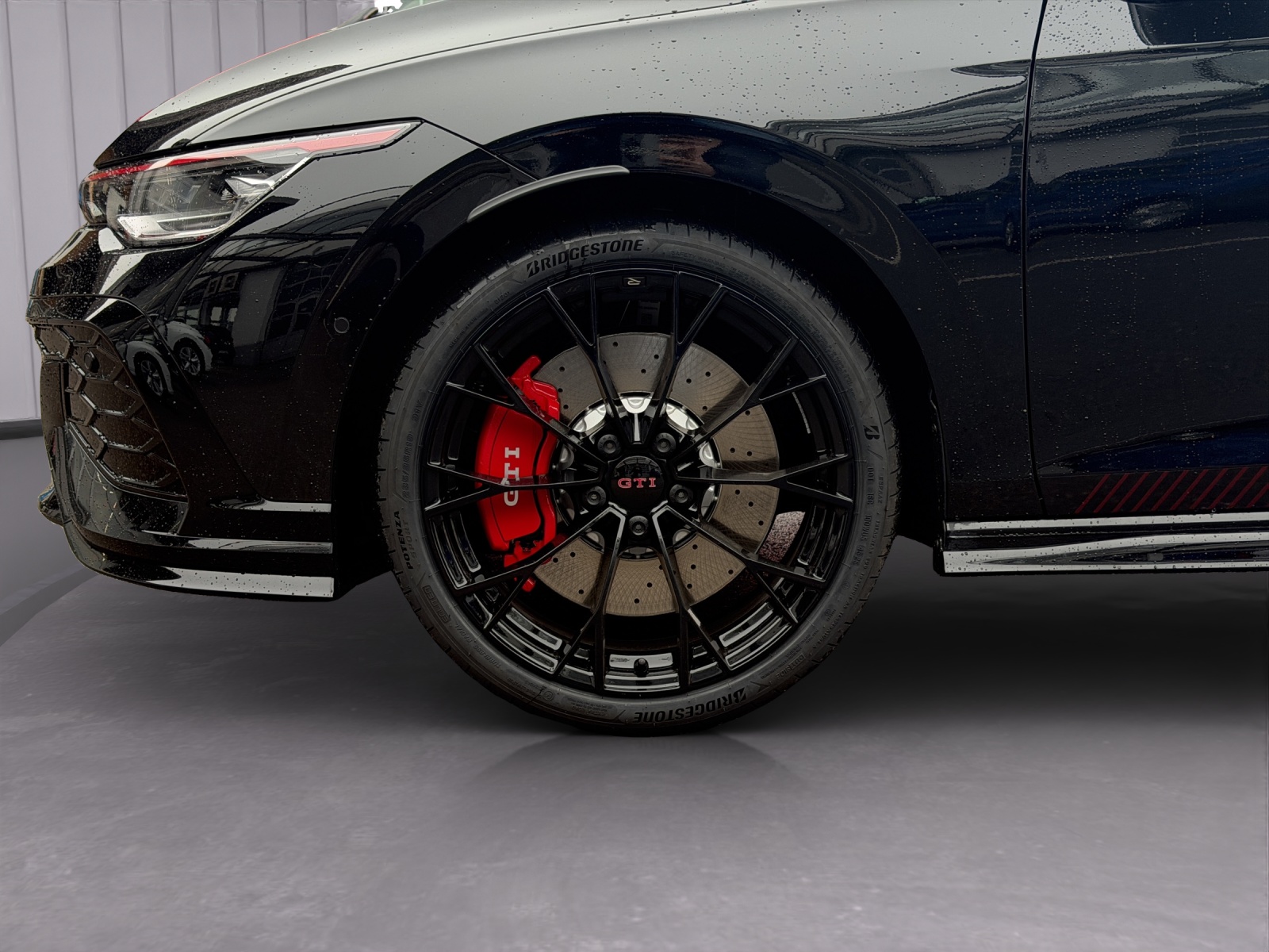 VW Golf 2.0 TSI GTI Edition 50 DSG-image-8