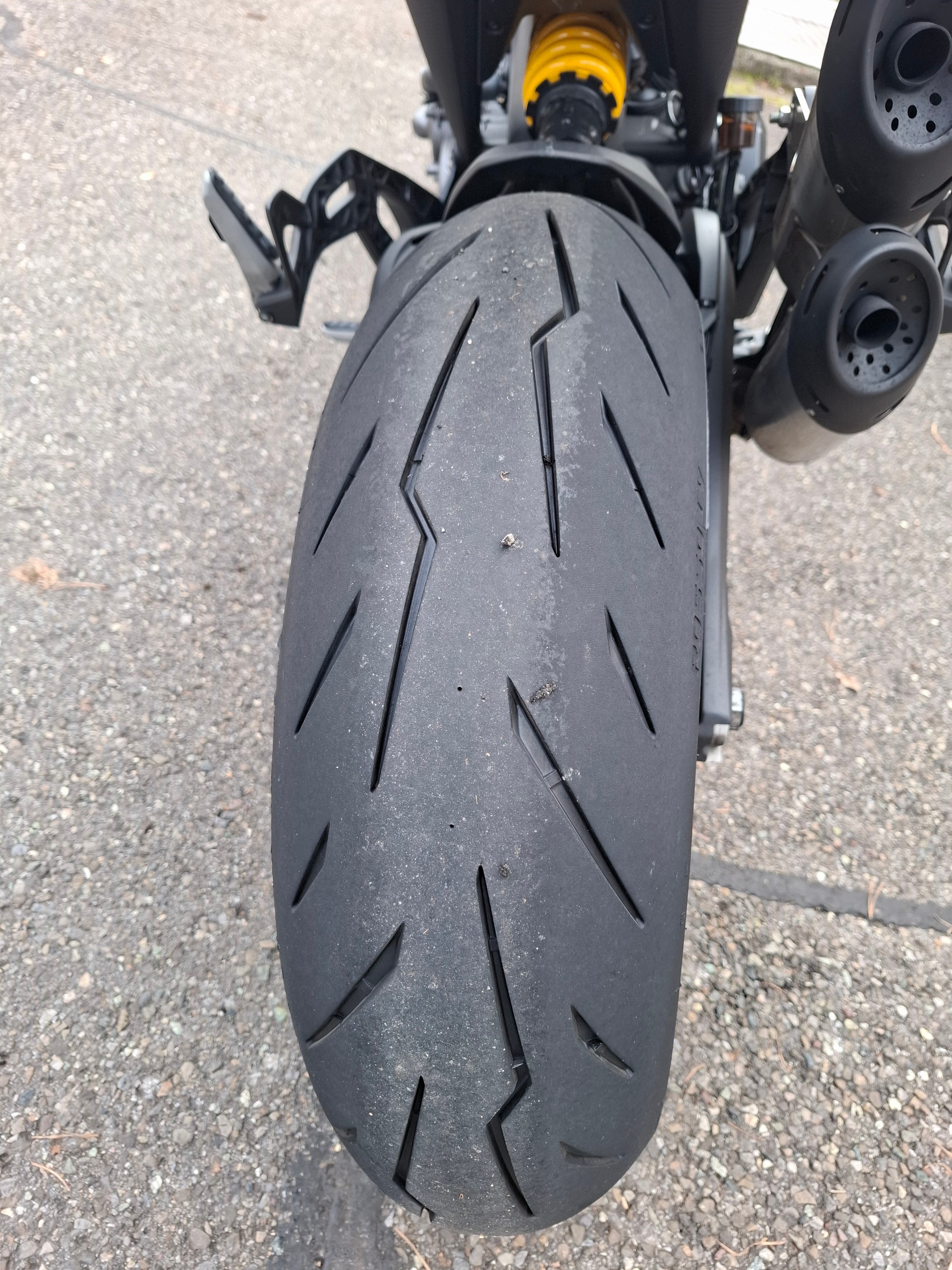 DUCATI Monster 937-image-5