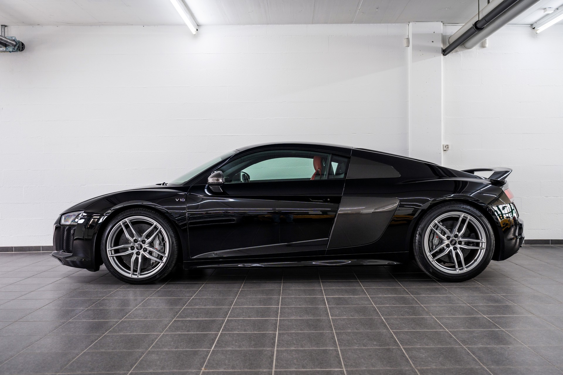 AUDI R8 Coupé 5.2 plus S-Tronic NO OPF-showroom-element-3