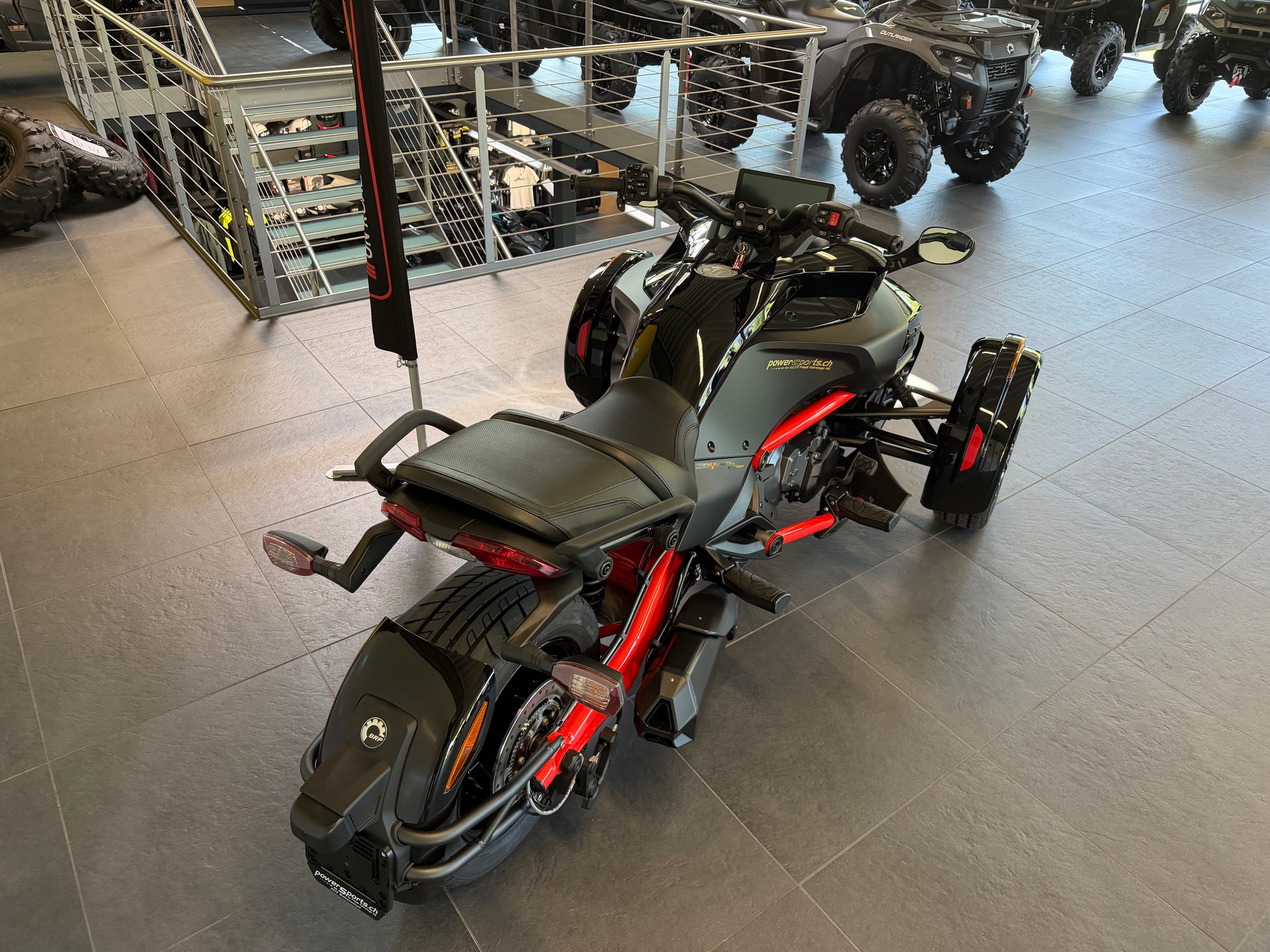 CAN-AM Spyder F3 S-image-13