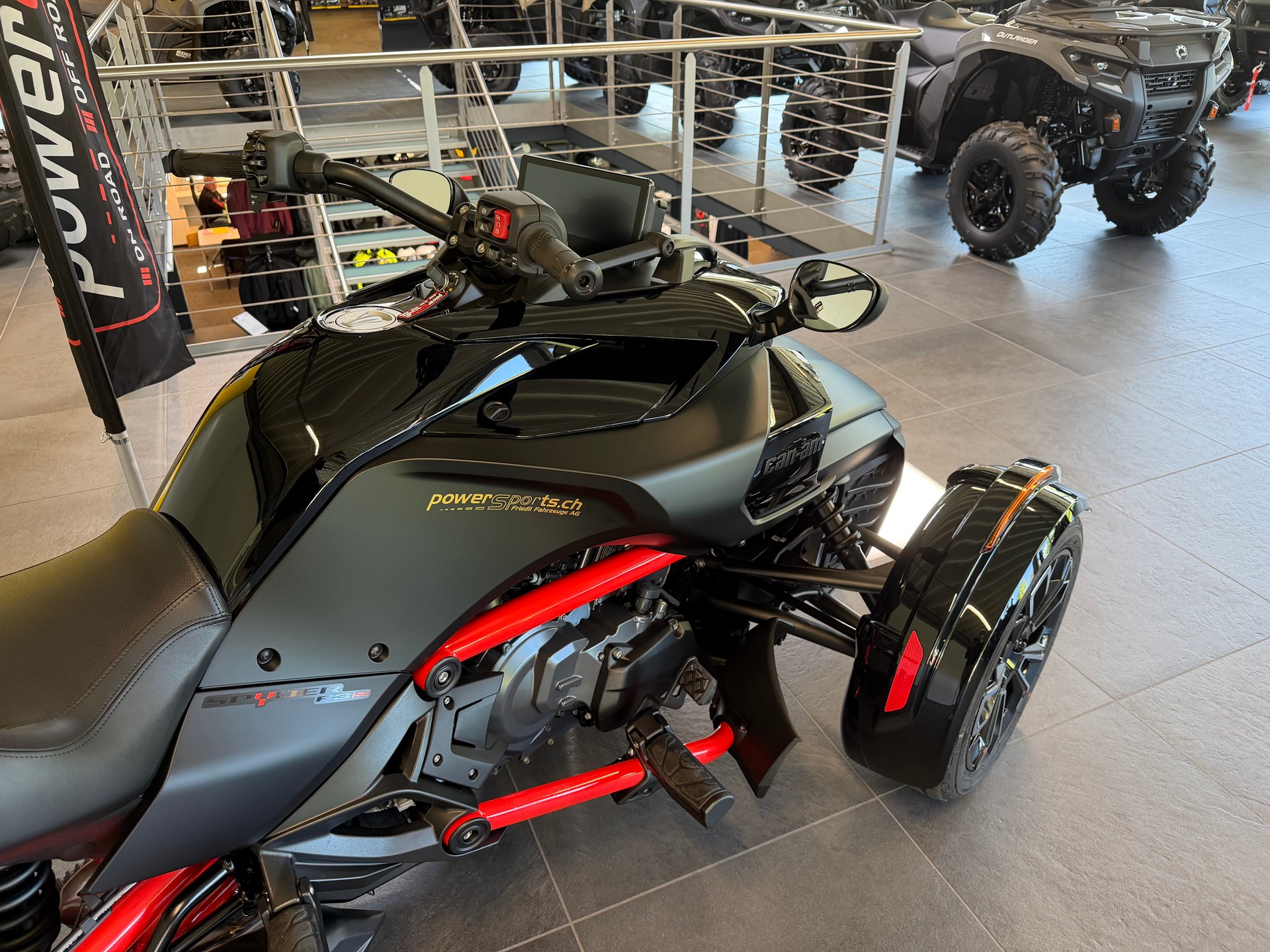 CAN-AM Spyder F3 S-image-12