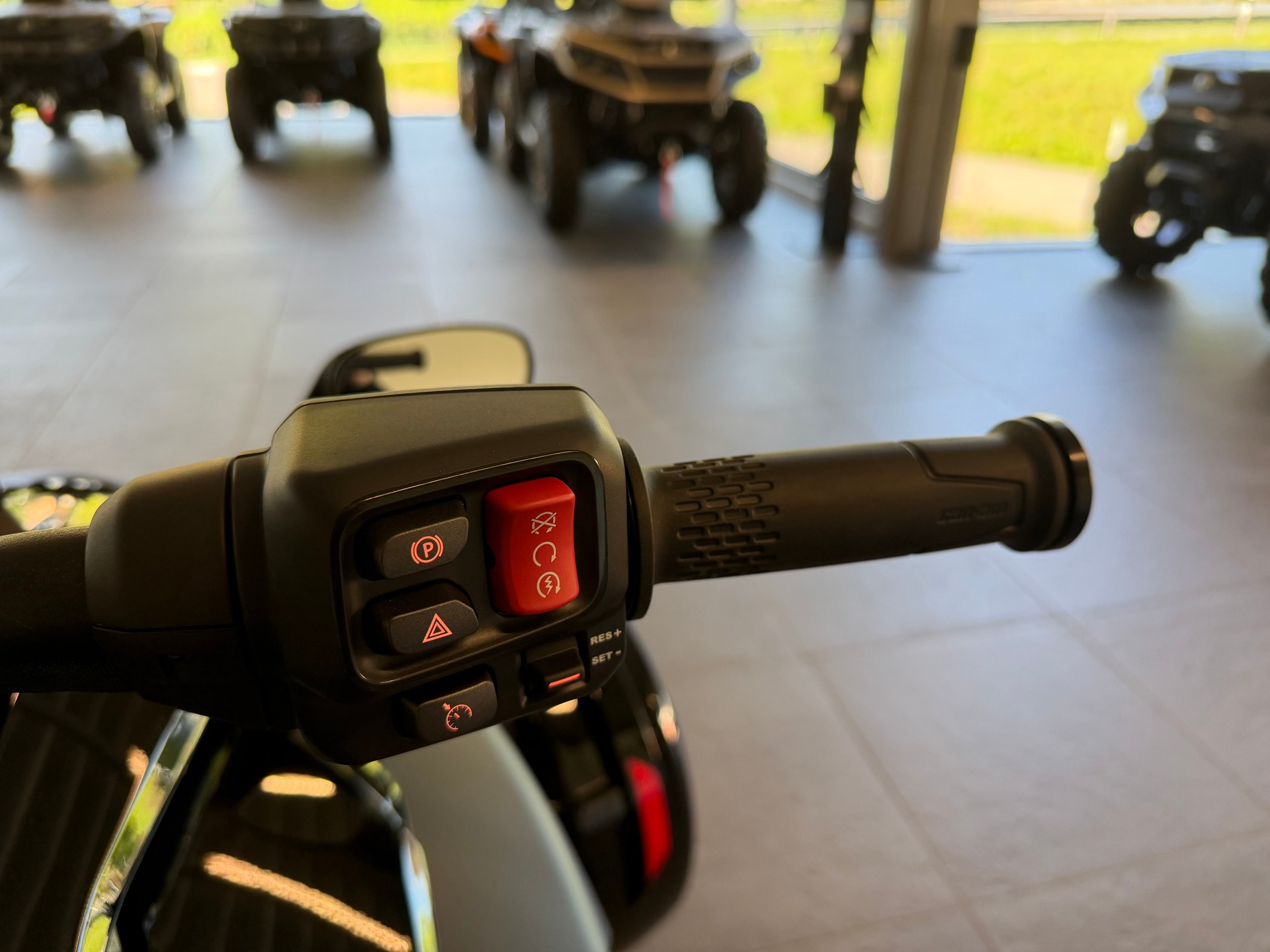 CAN-AM Spyder F3 S-image-5