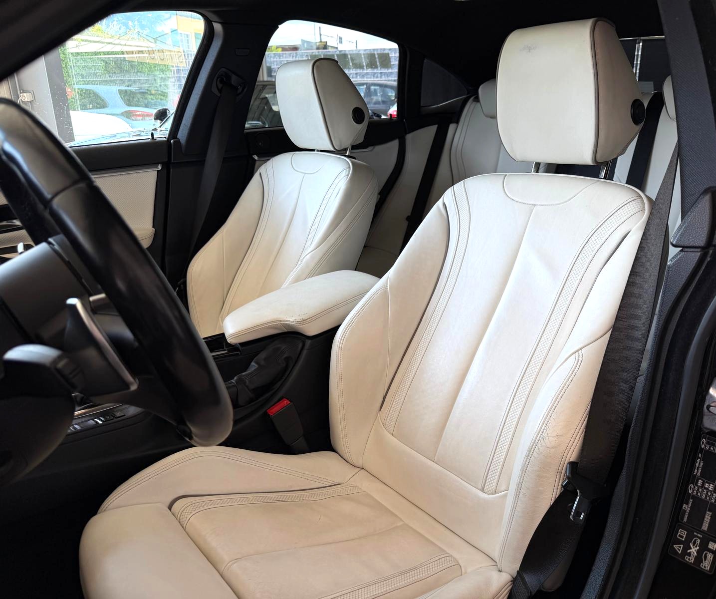 BMW 440i Gran Coupé xDrive M Sport Individual Steptronic Ed. Limited Edition 77/100-image-14