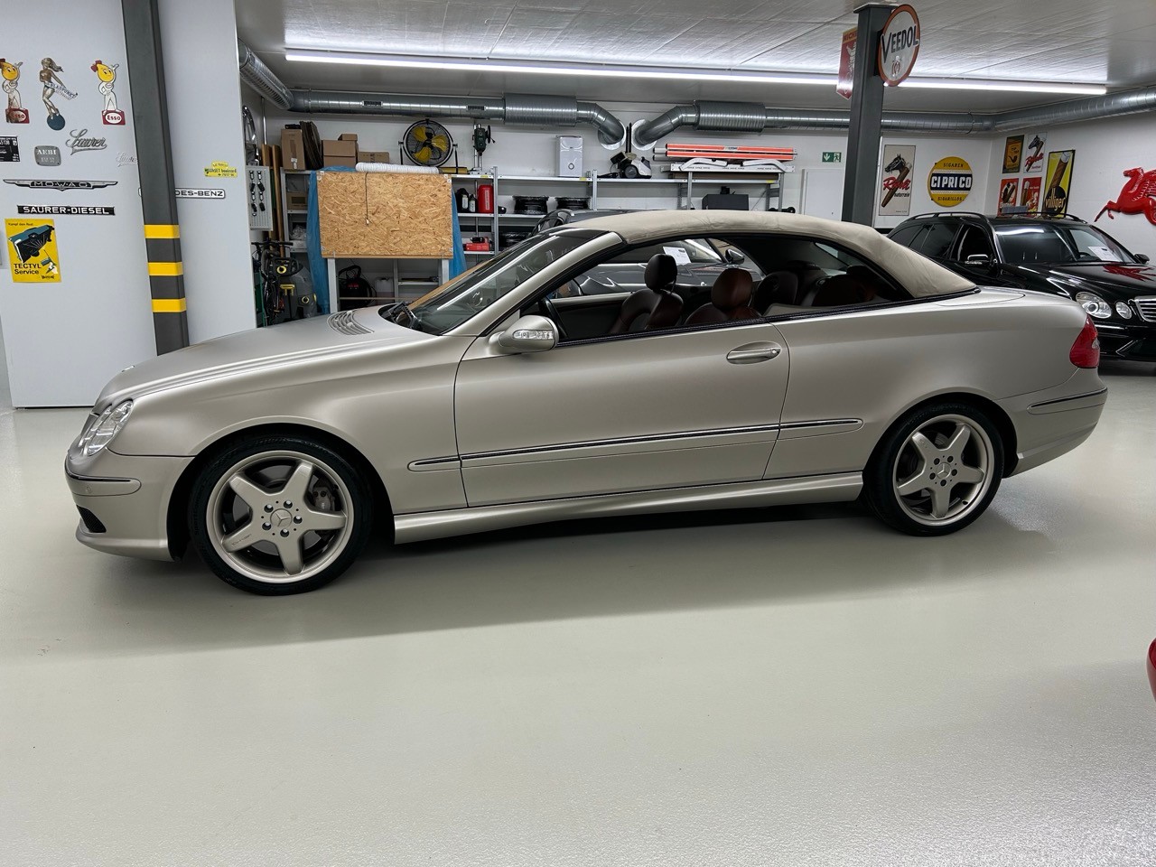 MERCEDES-BENZ CLK 500 Elégance 7G-Tronic Armani Limited-image-5