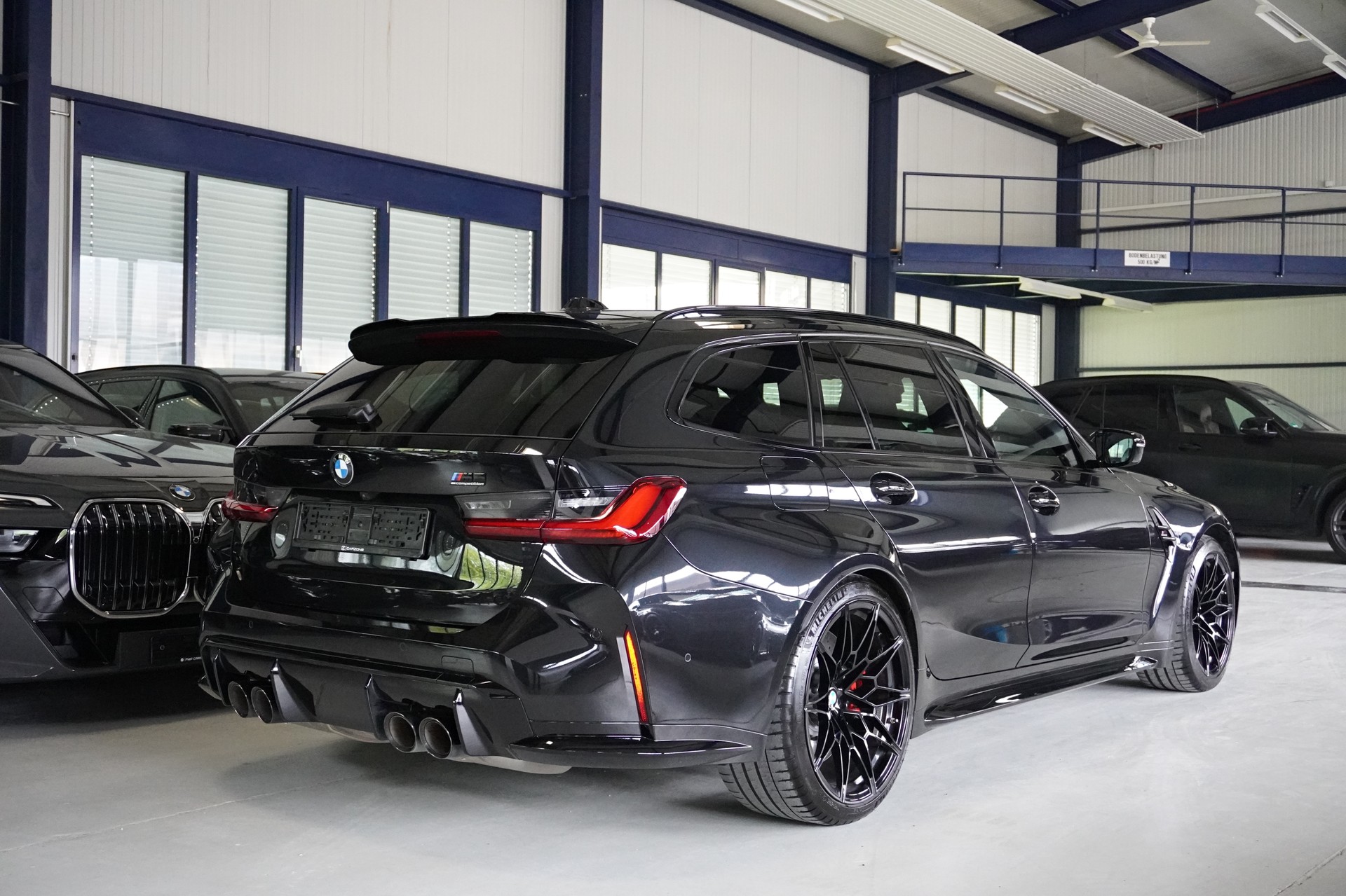 BMW M3 Touring xDrive Competition M // M CARBON SCHALENSITZE //-image-3