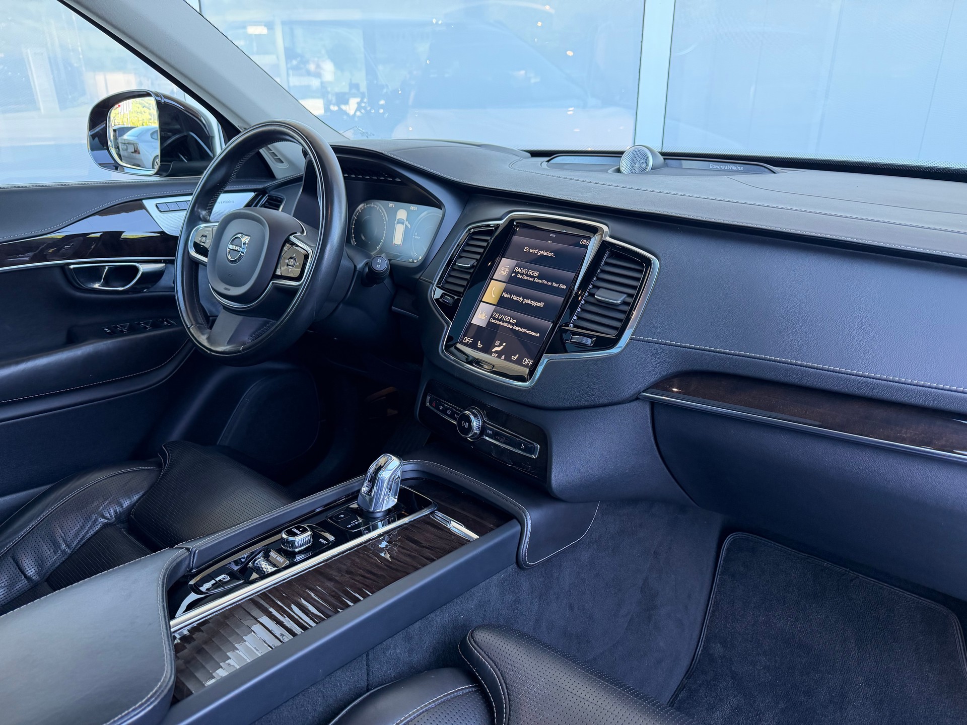 VOLVO XC90 T8 AWD Inscription Geartronic-showroom-element-2