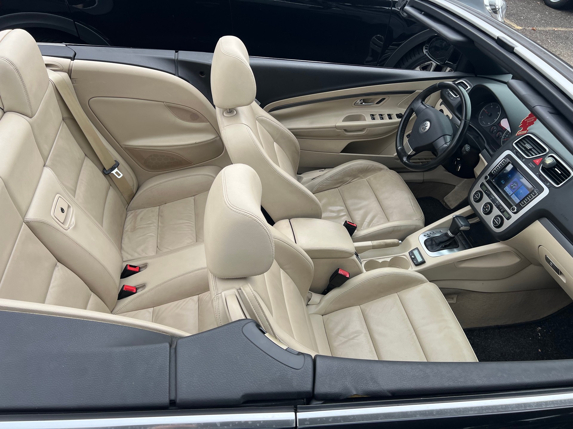VW EOS Automat 2‘0 Diesel-image-11