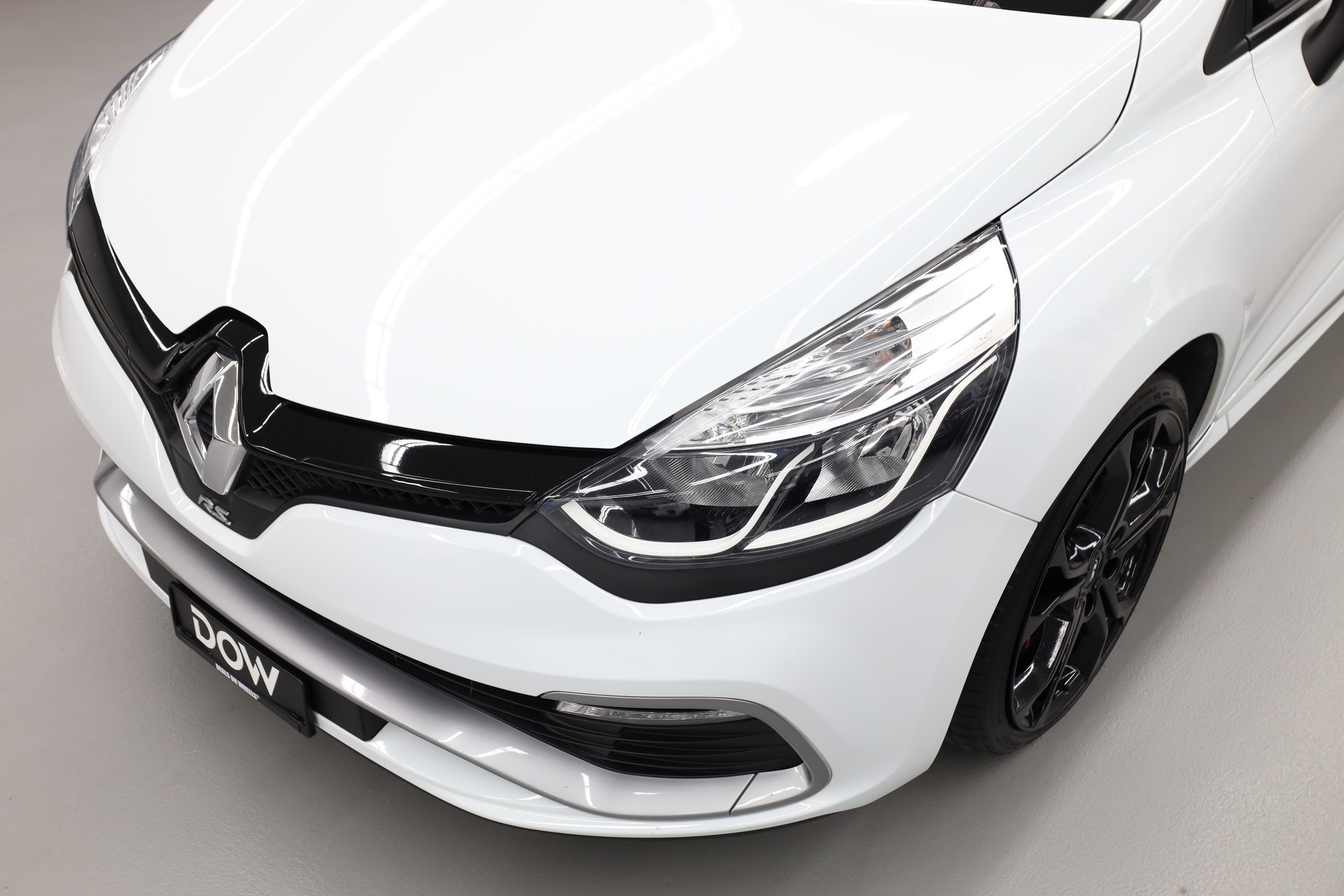 RENAULT Clio Sport 1.6 T 200 RS-image-4