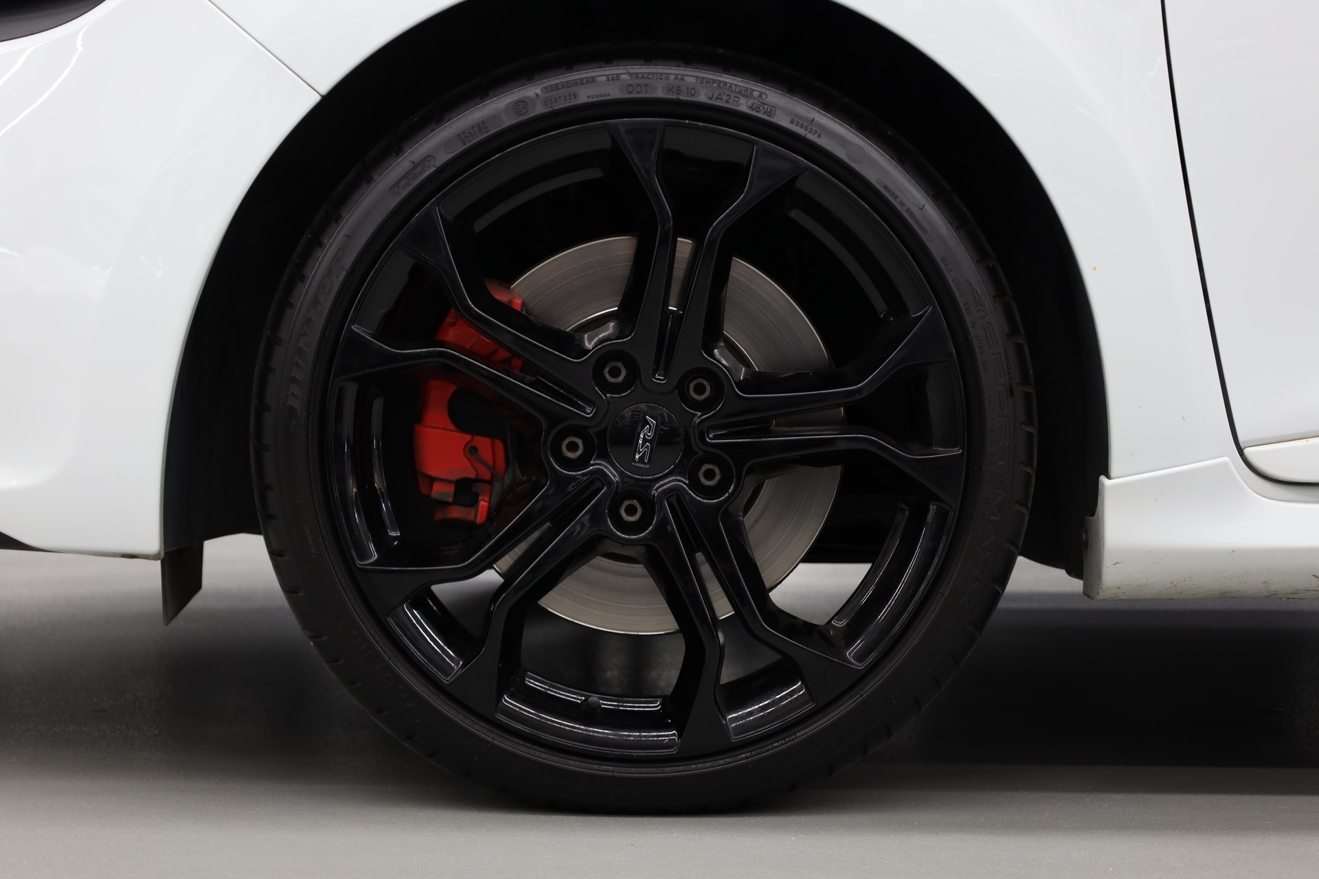 RENAULT Clio Sport 1.6 T 200 RS-image-11