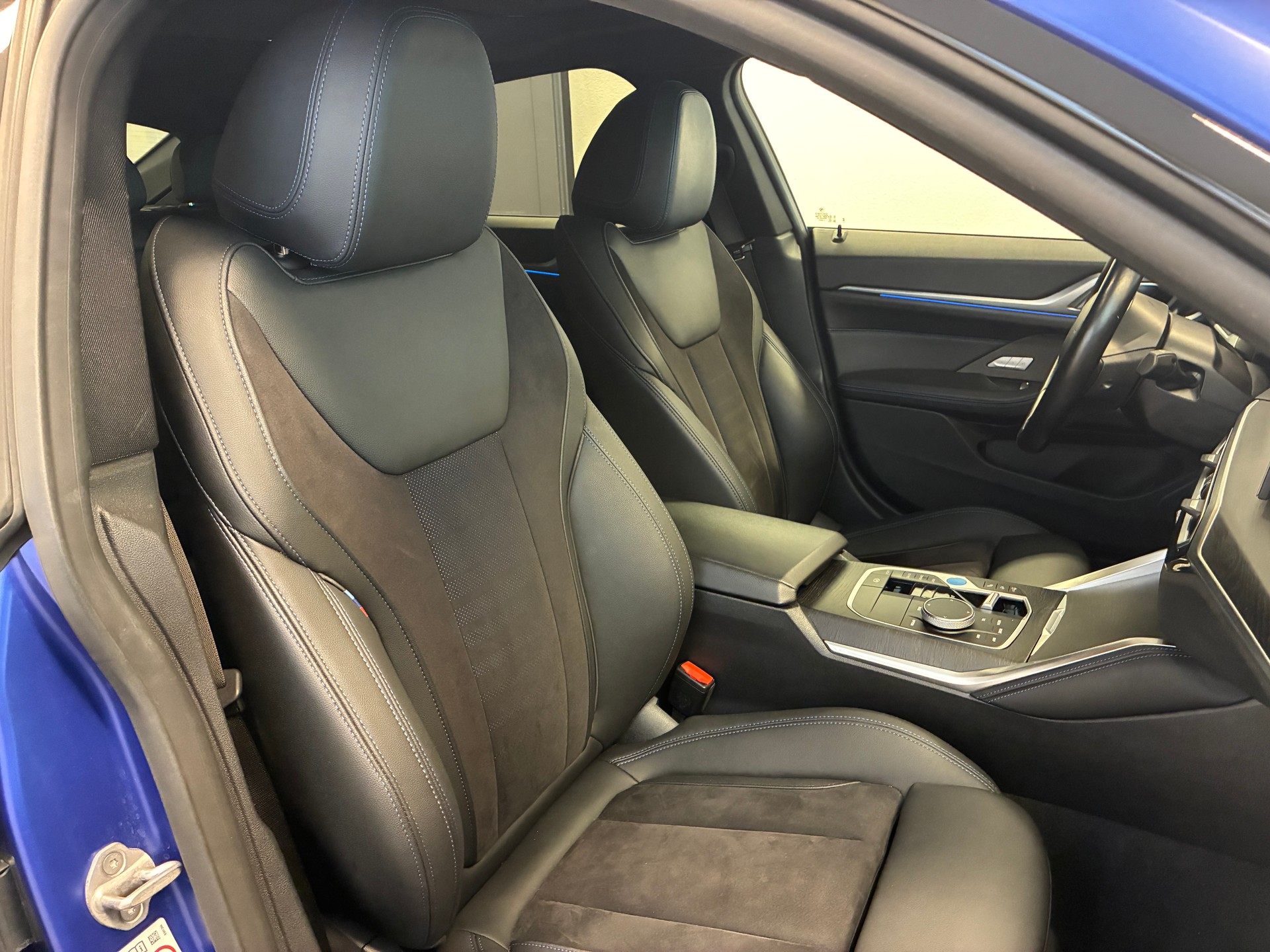BMW i4 M50-image-8