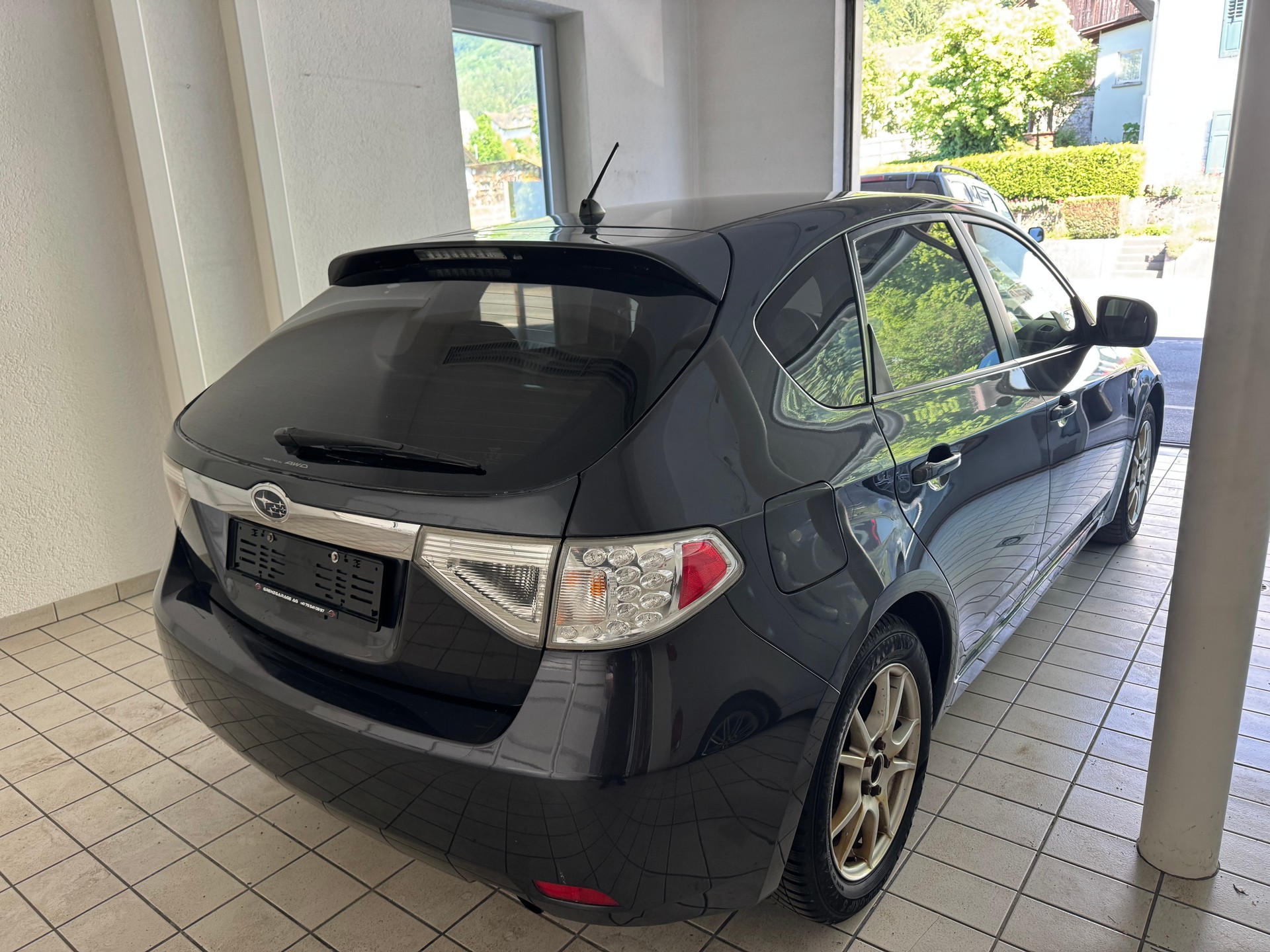 SUBARU Impreza 2.0R Comfort S-image-8