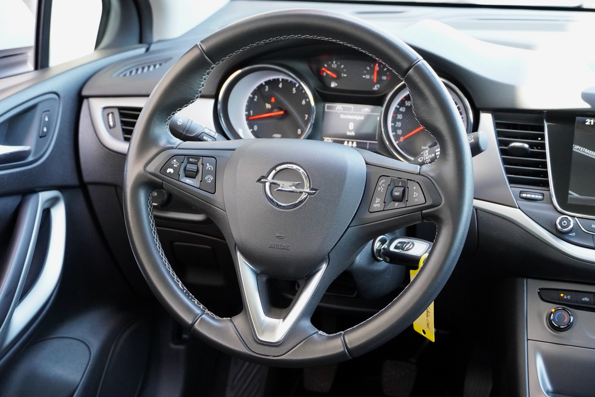 OPEL Astra Sports Tourer 1.4i CNG Turbo Enjoy-image-14