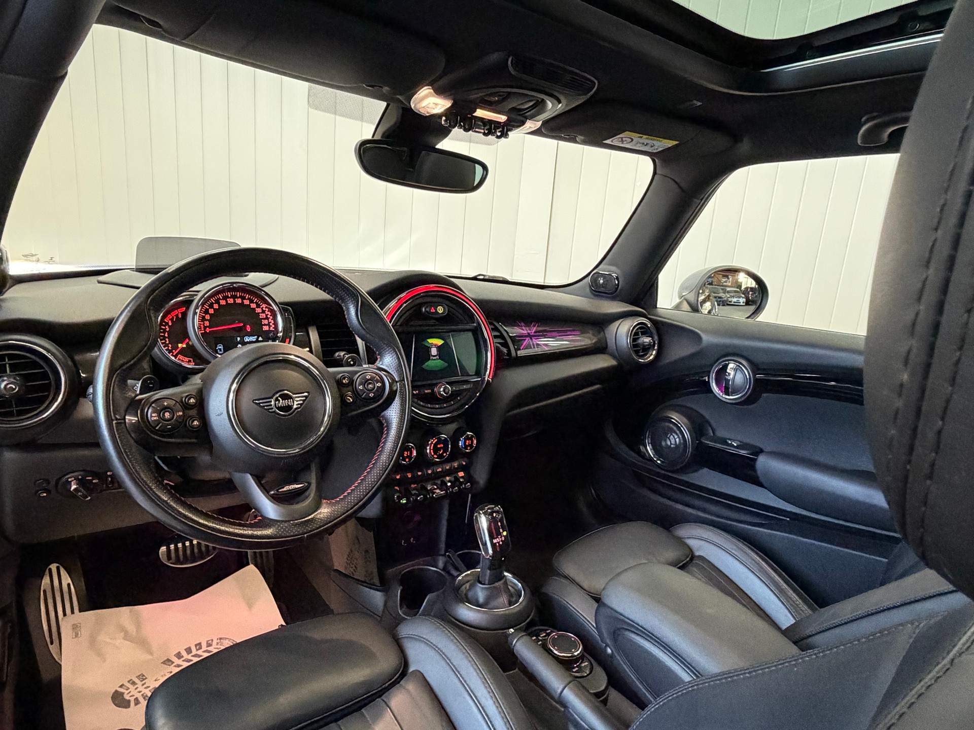 MINI Cooper John Cooper Works Steptronic frisch ab MFK & Service-image-9