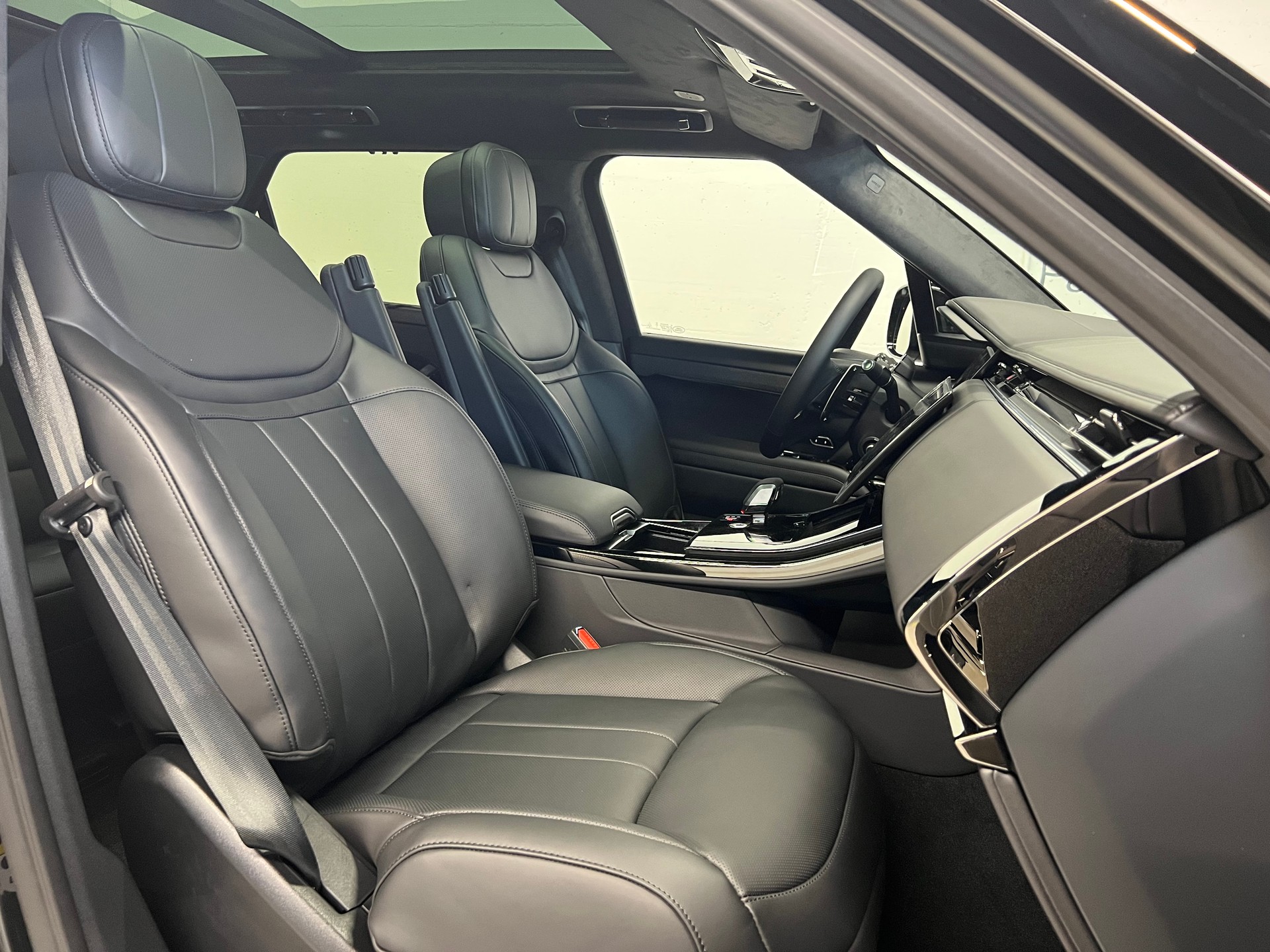 LAND ROVER Range Rover Sport 3.0 I6 P550e Autobiography-image-5