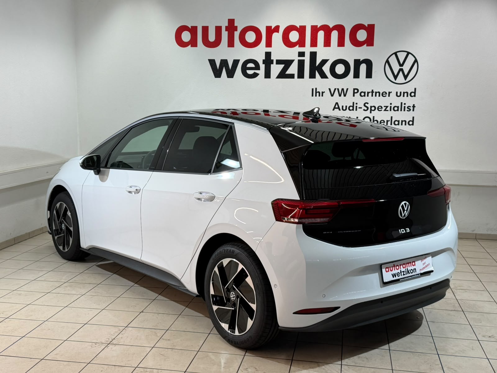 VW ID.3 Pro 52 kWh Pure Value-showroom-element-2