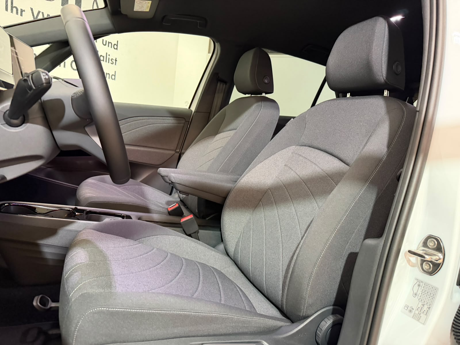 VW ID.3 Pro 52 kWh Pure Value-image-8