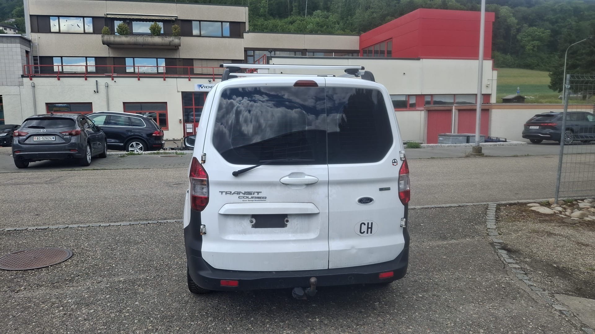 FORD Transit Courier Van 1.0 EcoBoost Trend-image-8