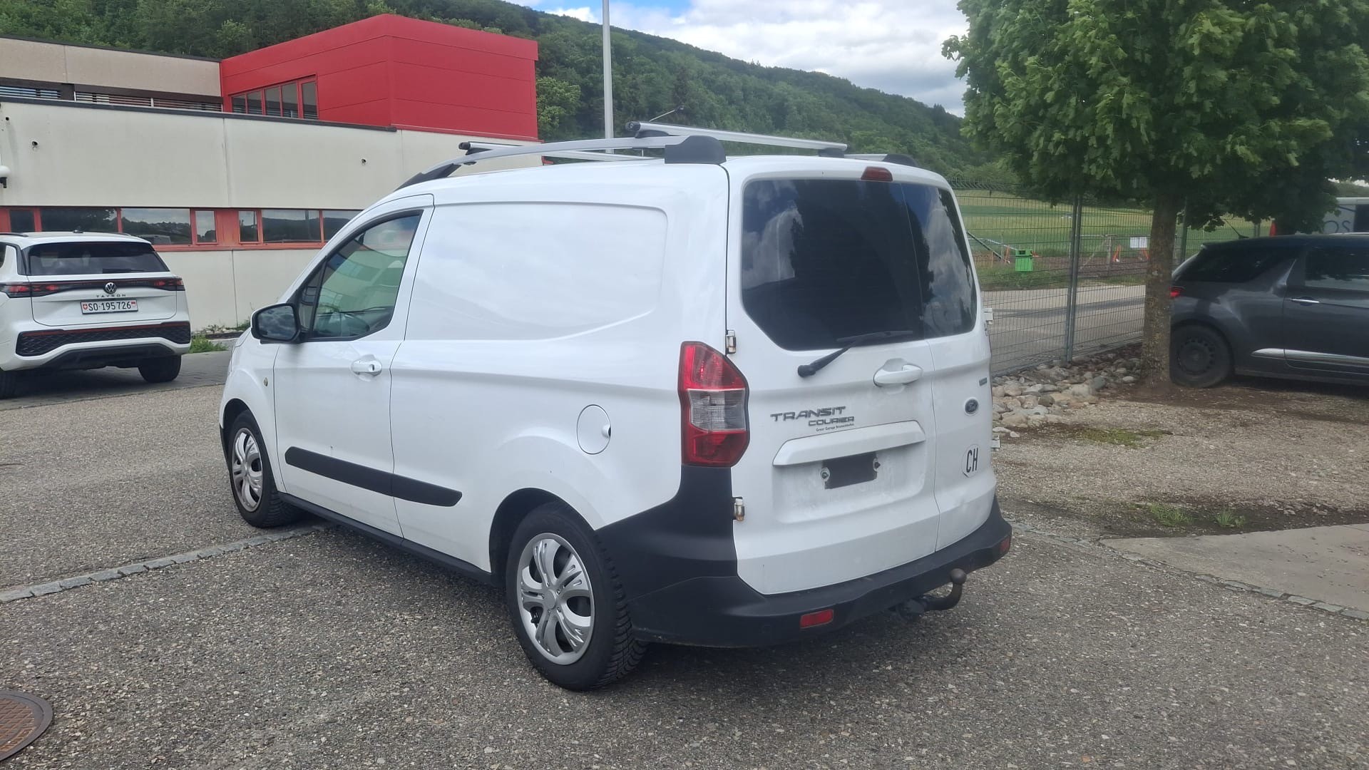 FORD Transit Courier Van 1.0 EcoBoost Trend-image-9
