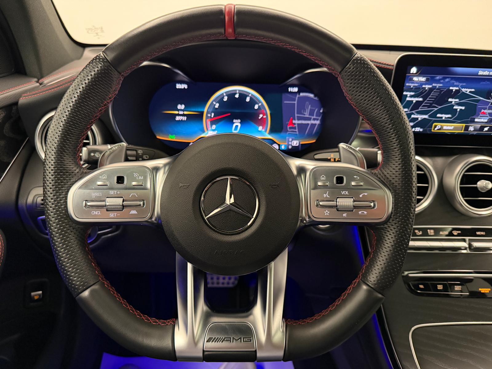 MERCEDES-BENZ GLC 43 AMG 4Matic 9G-Tronic-image-26