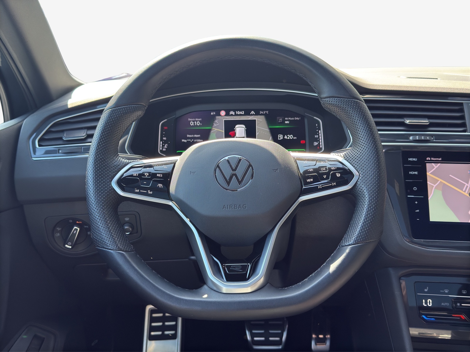 VW Tiguan 2.0TSI R-Line 4Motion DSG-image-9