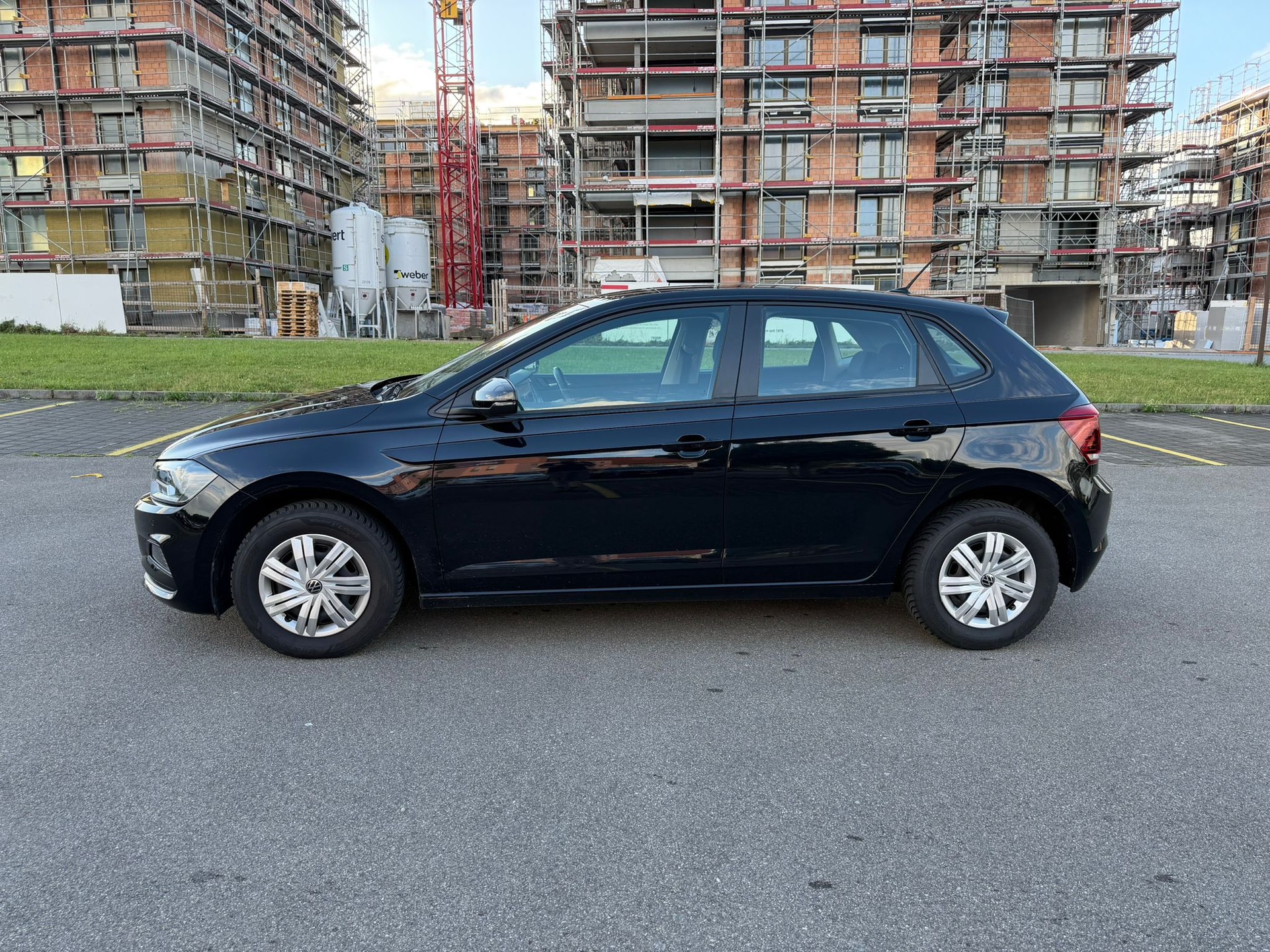 VW Polo 1.0 BMT Trendline-image-1