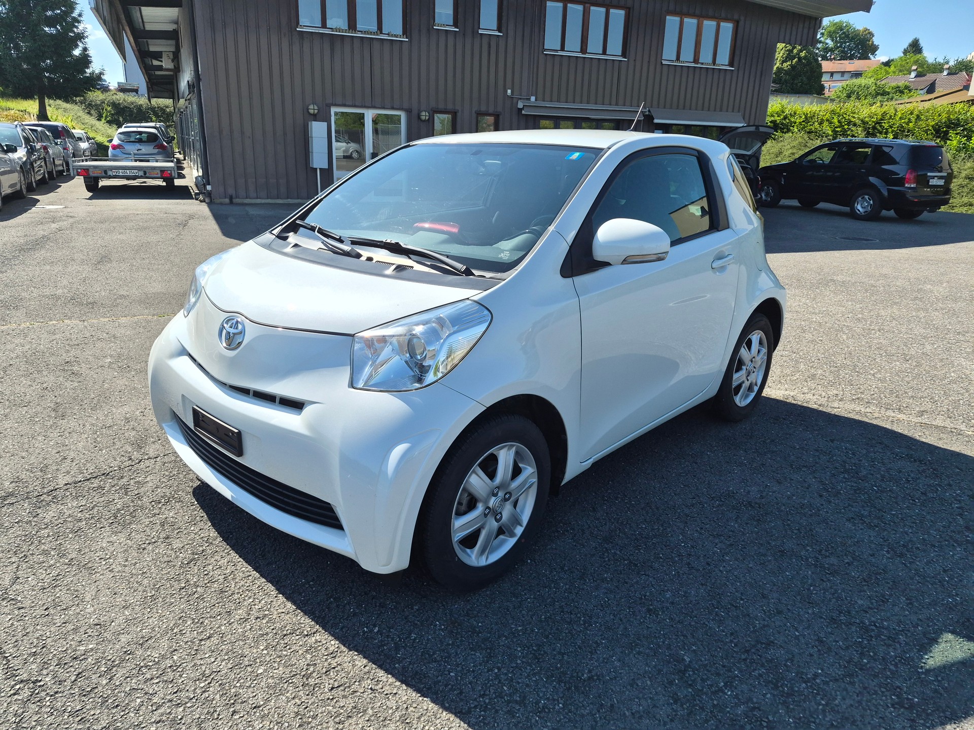 TOYOTA iQ 1.0 VVT-i Linea Sol