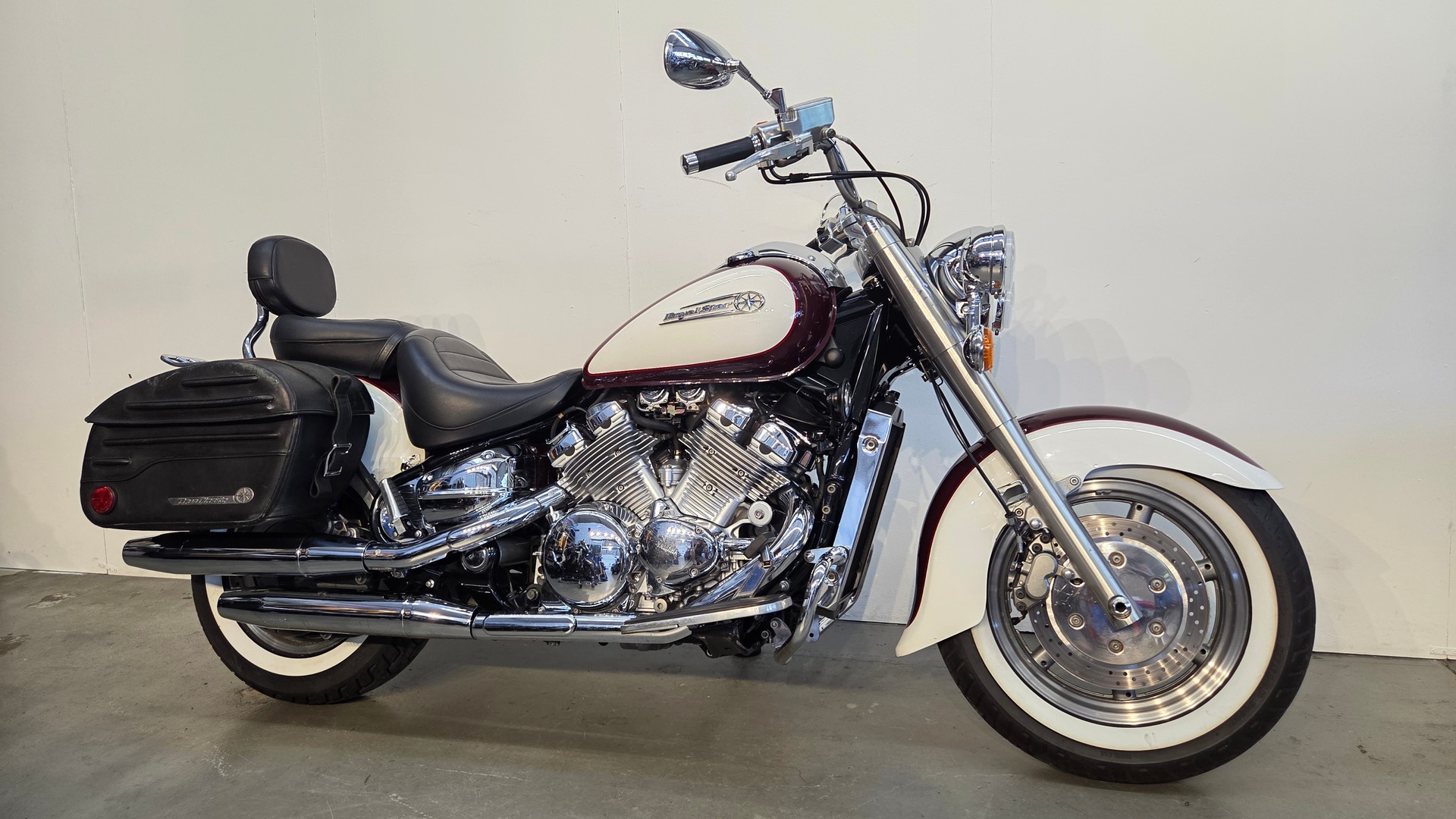 YAMAHA XVZ 1300 A Royal Star-image-2