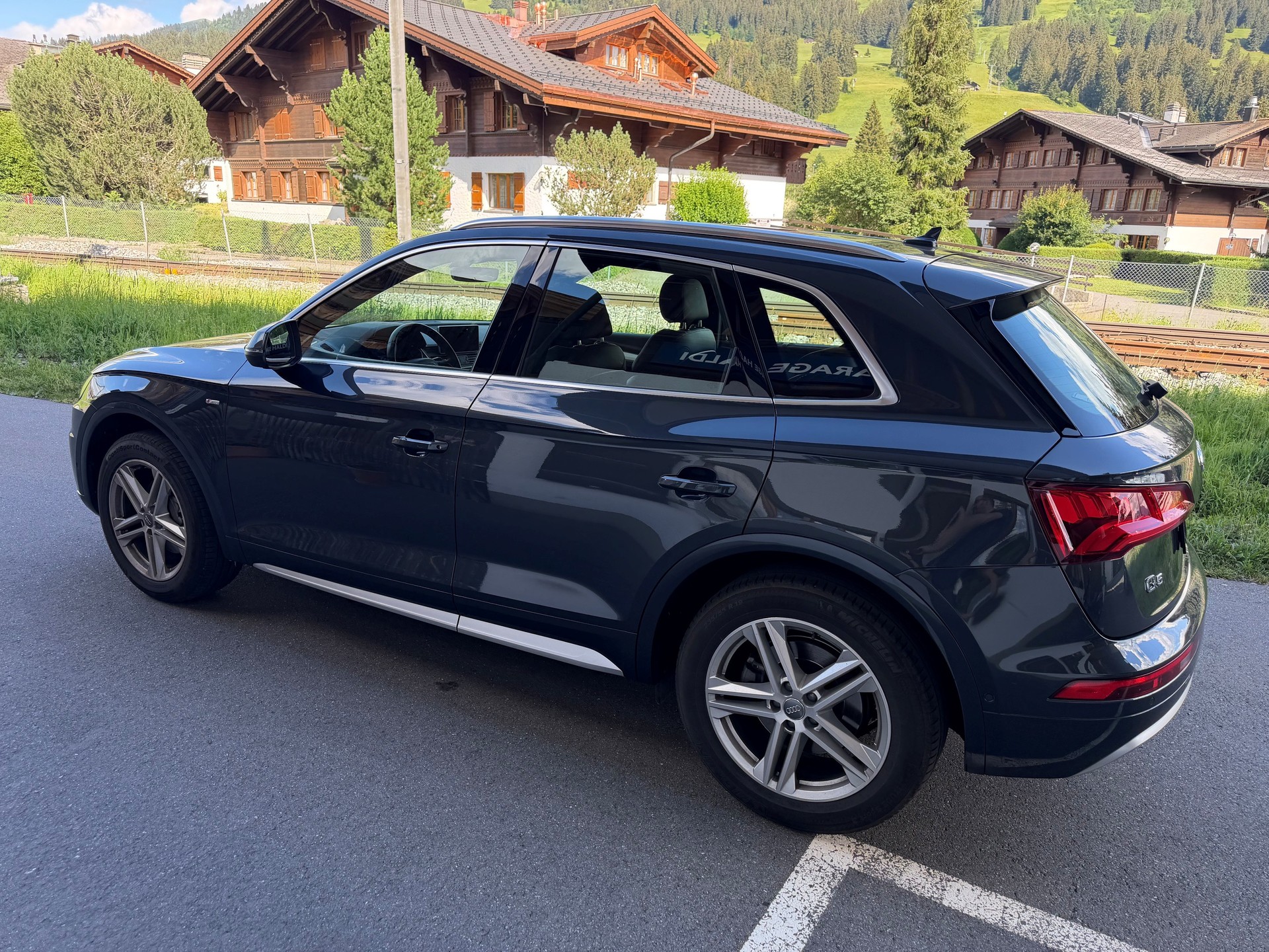 AUDI Q5 45 TFSI sport quattro S-tronic-image-3