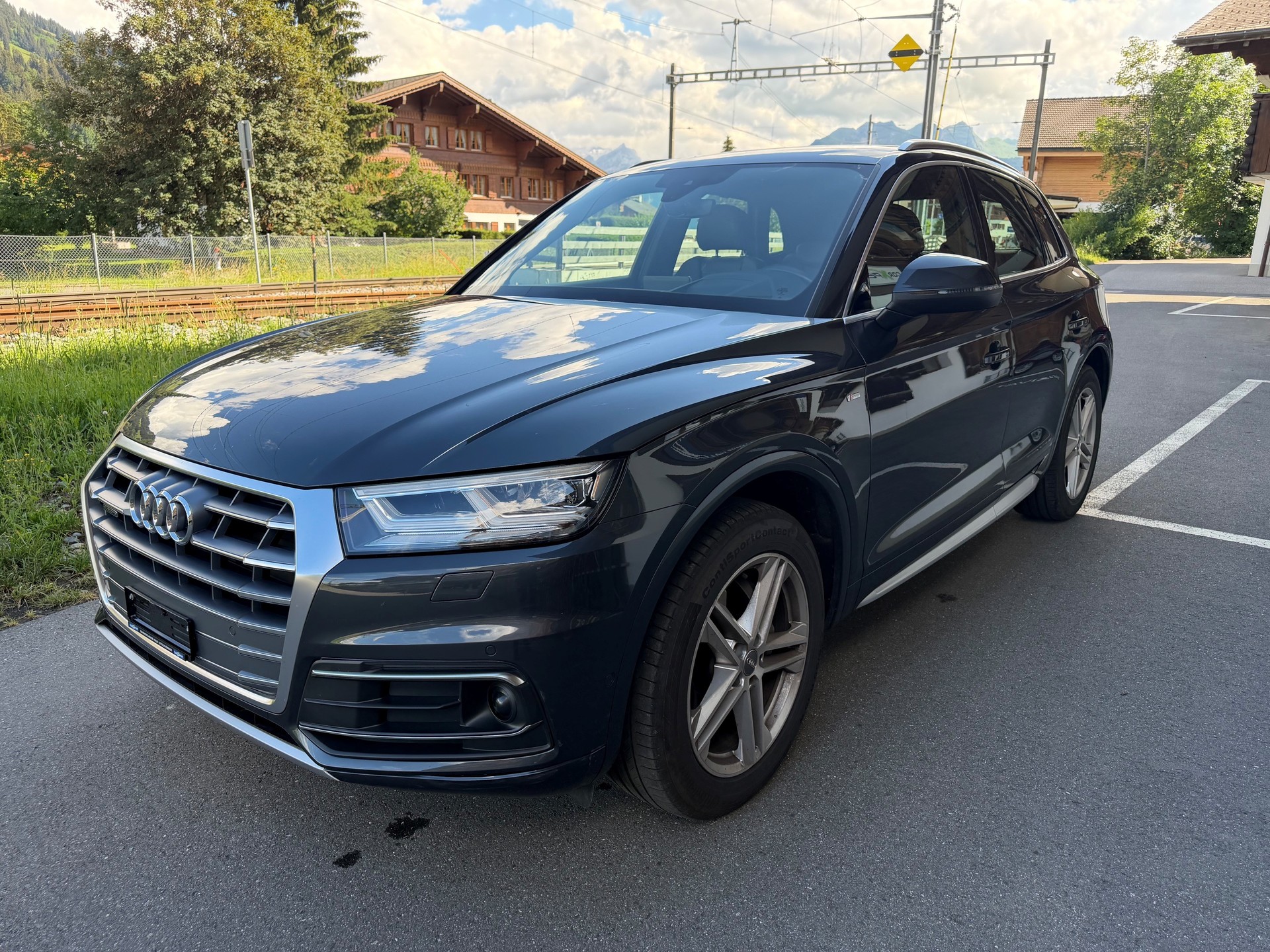 AUDI Q5 45 TFSI sport quattro S-tronic-image-2