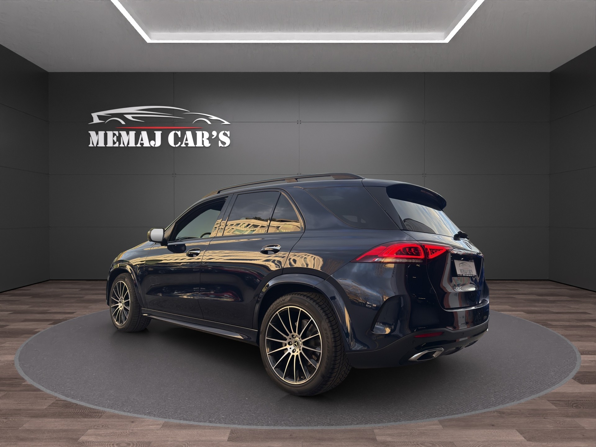 MERCEDES-BENZ GLE 350 d 4Matic AMG Line 9G-Tronic Pano/MFK/Garantie/AHK-image-4